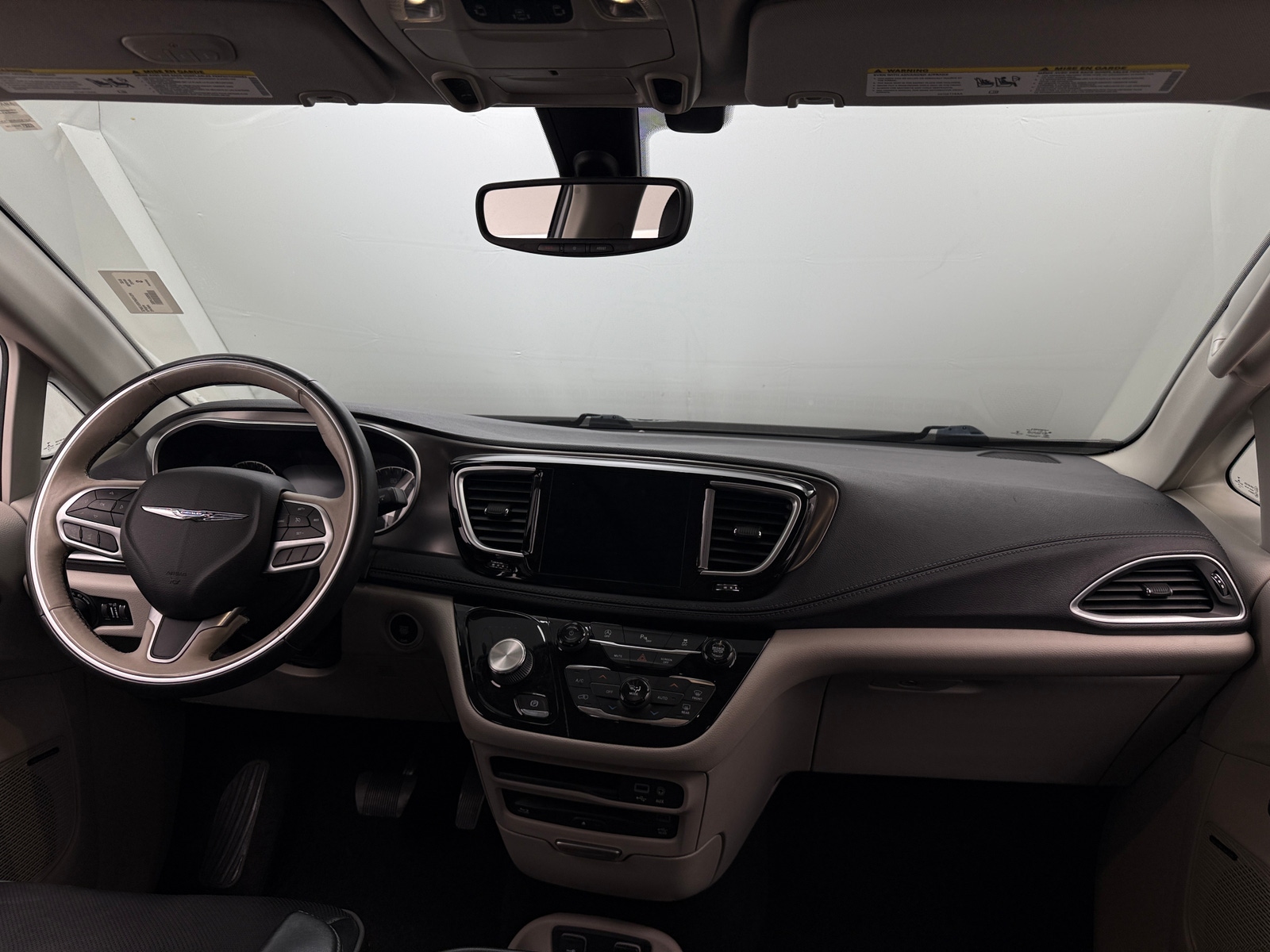 Thumbnail: 2018 Chrysler Pacifica - 2