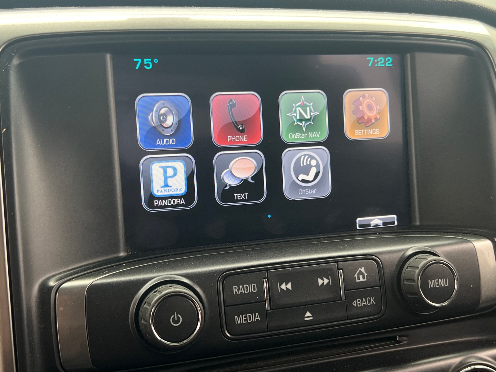 Thumbnail: 2015 Chevrolet Silverado 1500 - 4