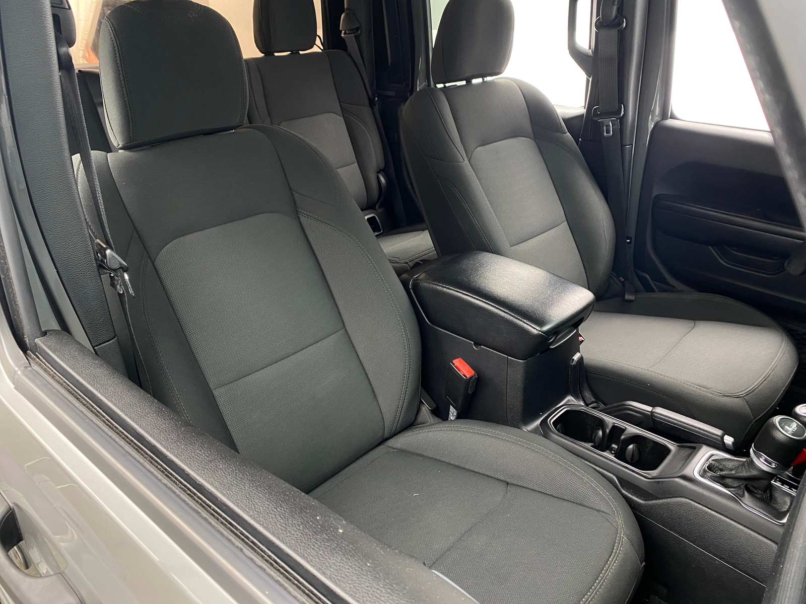 Thumbnail: 2021 Jeep Gladiator - 2