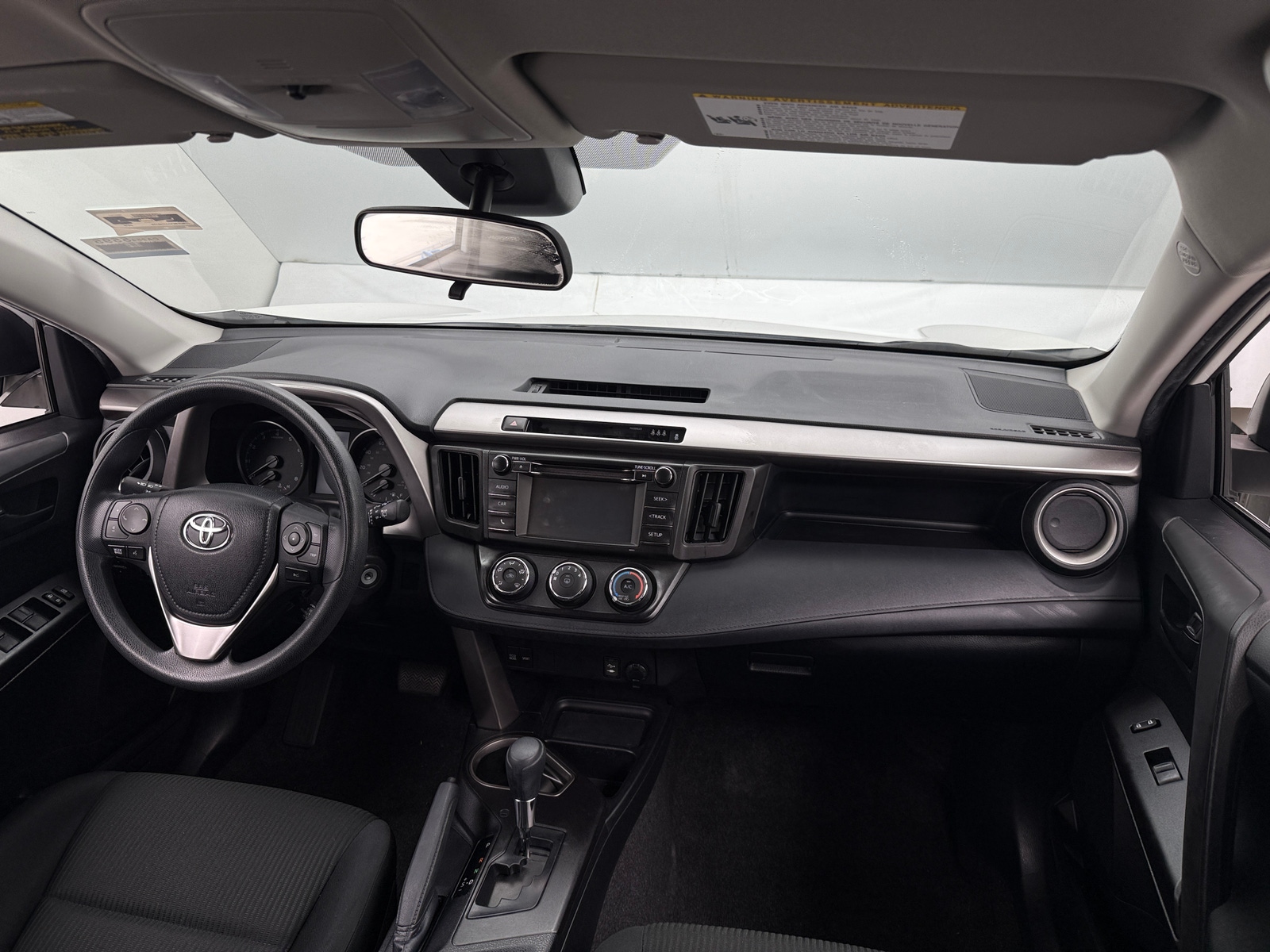 Thumbnail: 2018 Toyota RAV4 - 3