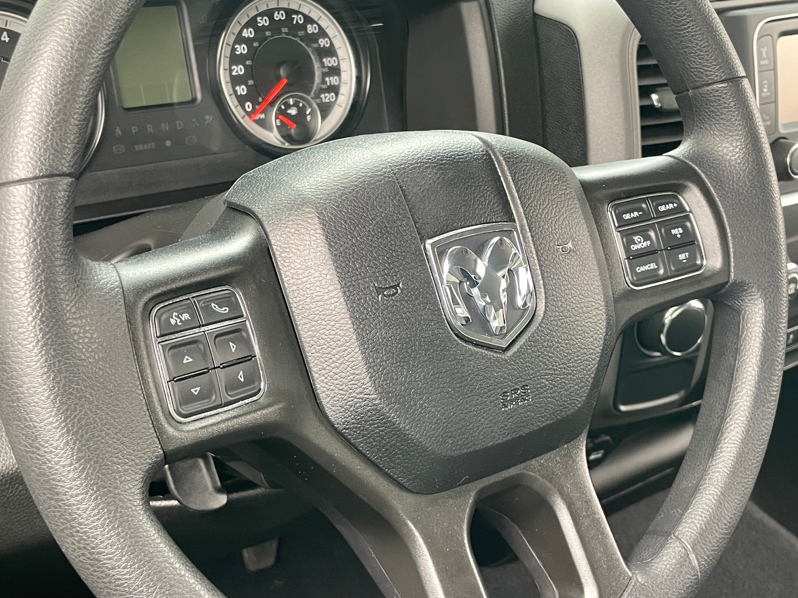 Thumbnail: 2022 RAM 1500 Classic - 4