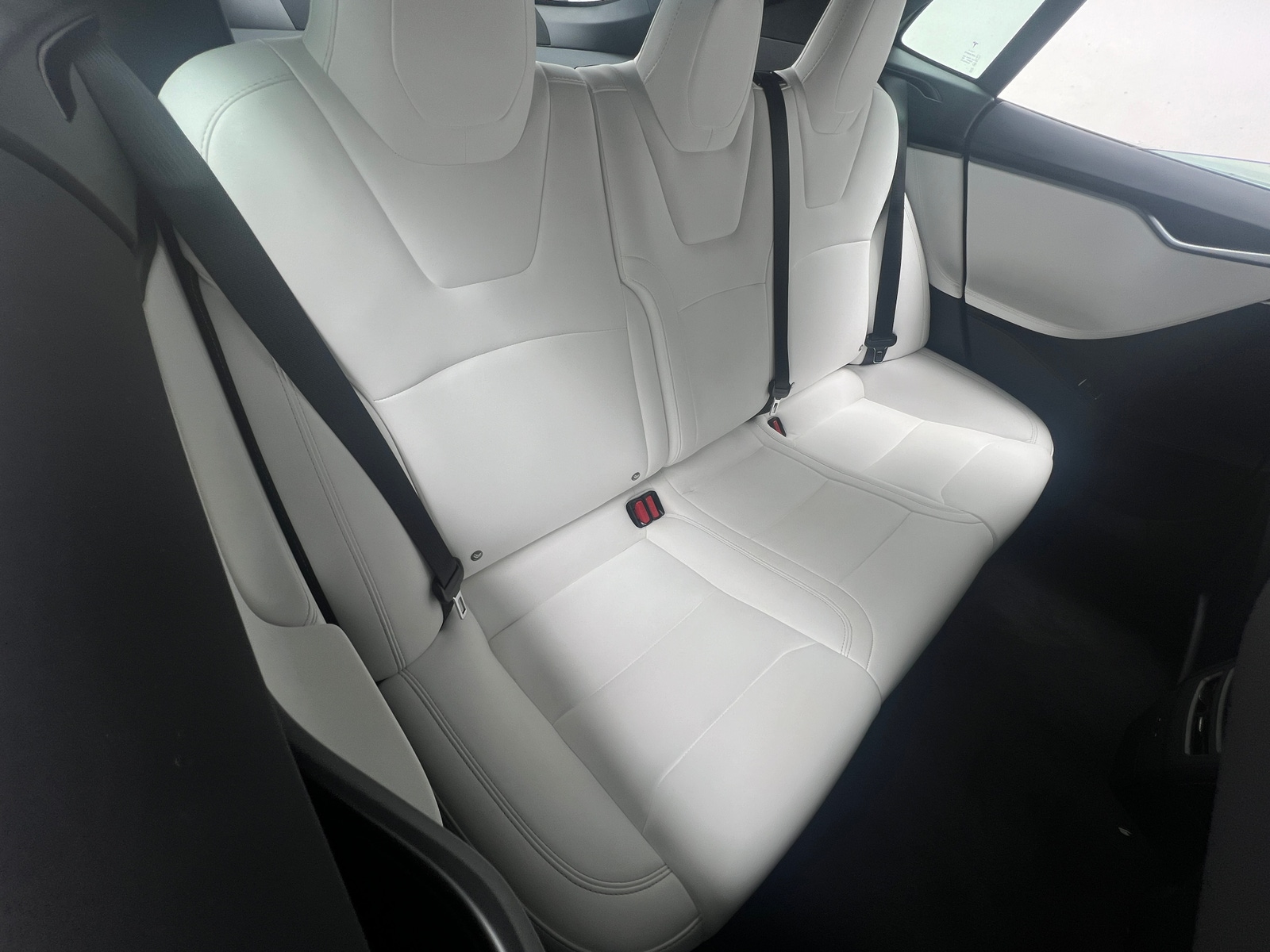 Thumbnail: 2020 Tesla Model S - 5