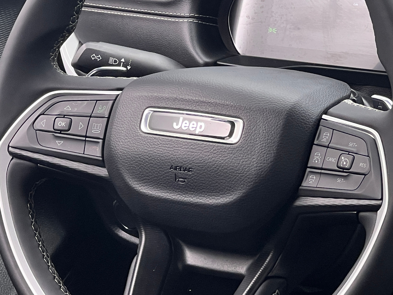 Thumbnail: 2024 Jeep Grand Cherokee L - 5