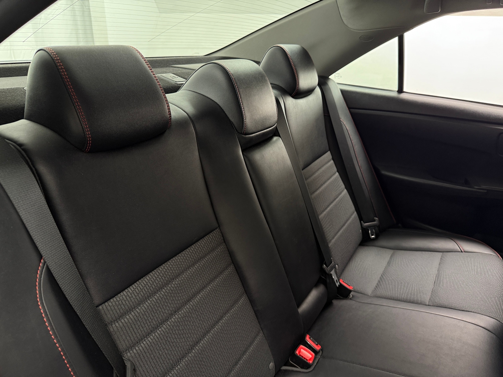 Thumbnail: 2017 Toyota Camry - 6