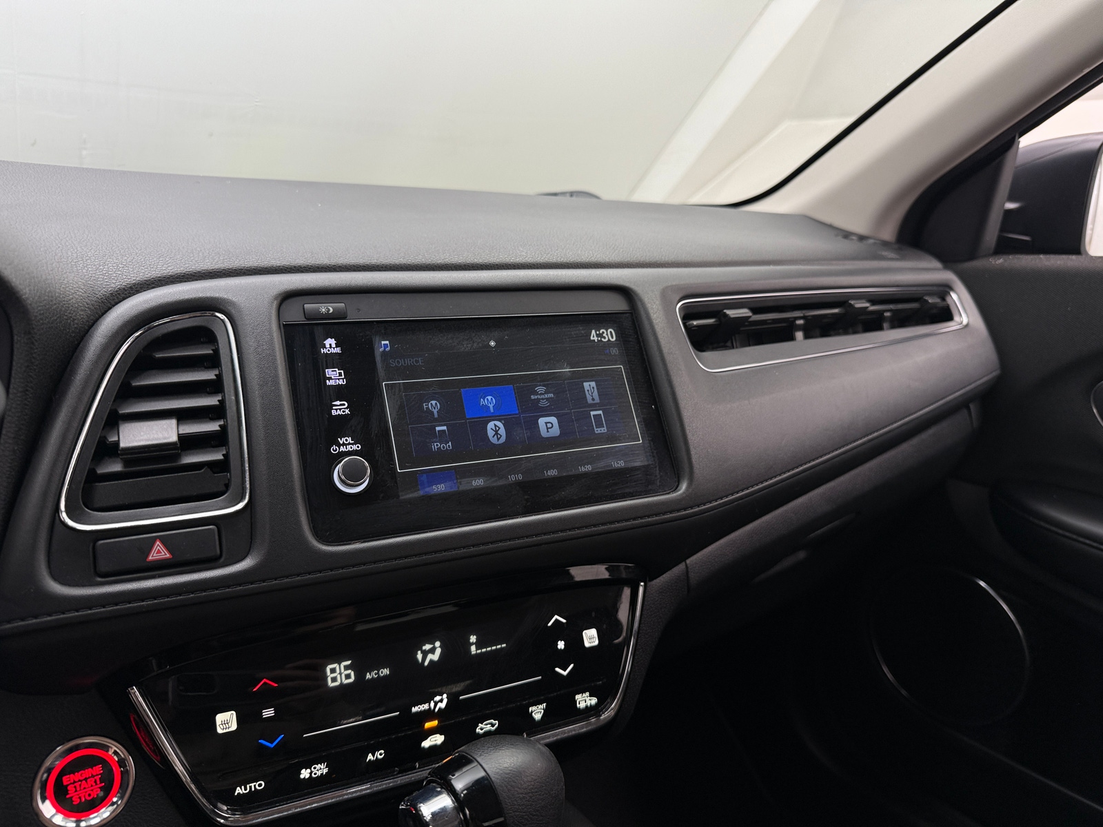 Thumbnail: 2022 Honda HR-V - 4