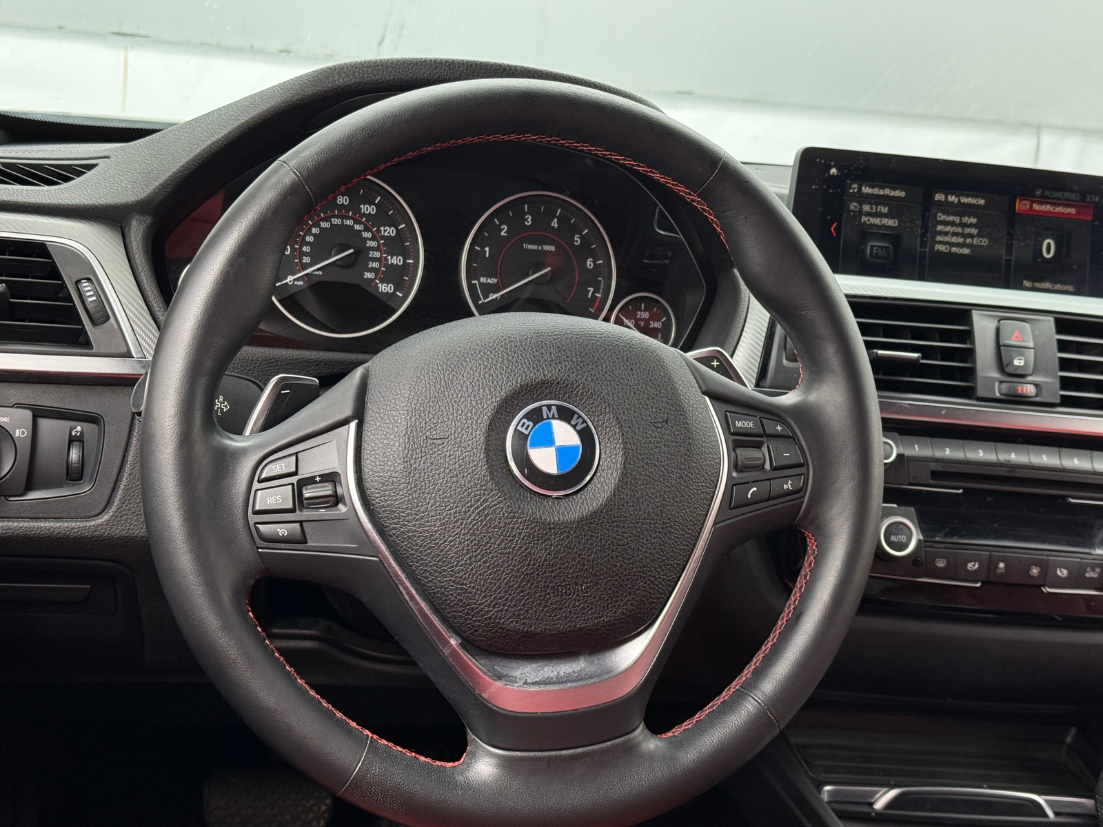 Thumbnail: 2018 BMW 3 Series - 4