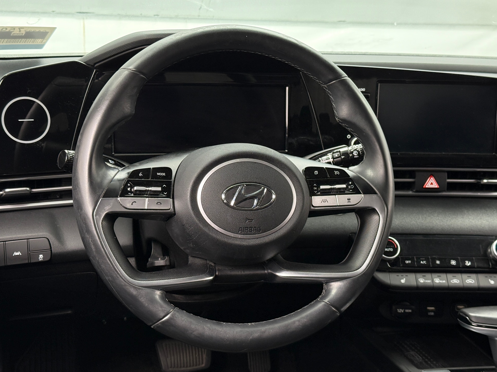Thumbnail: 2021 Hyundai Elantra - 5