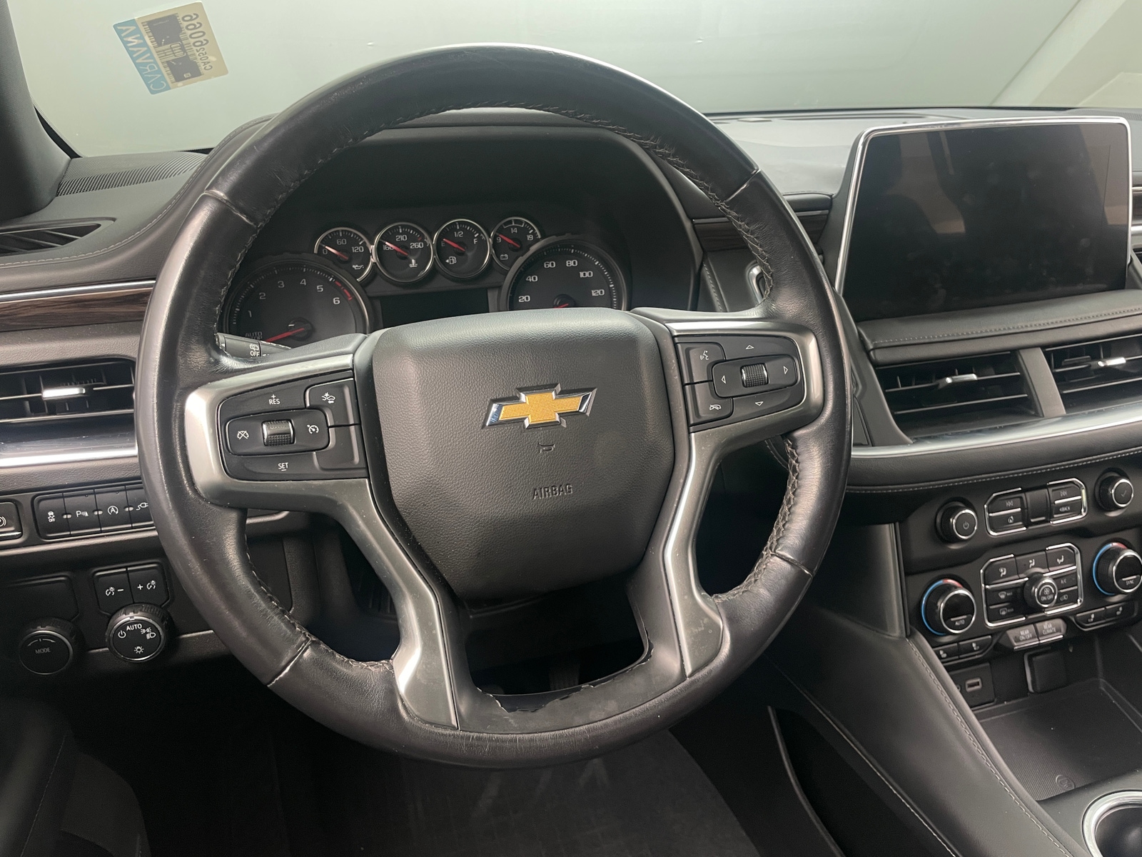 Thumbnail: 2021 Chevrolet Tahoe - 4