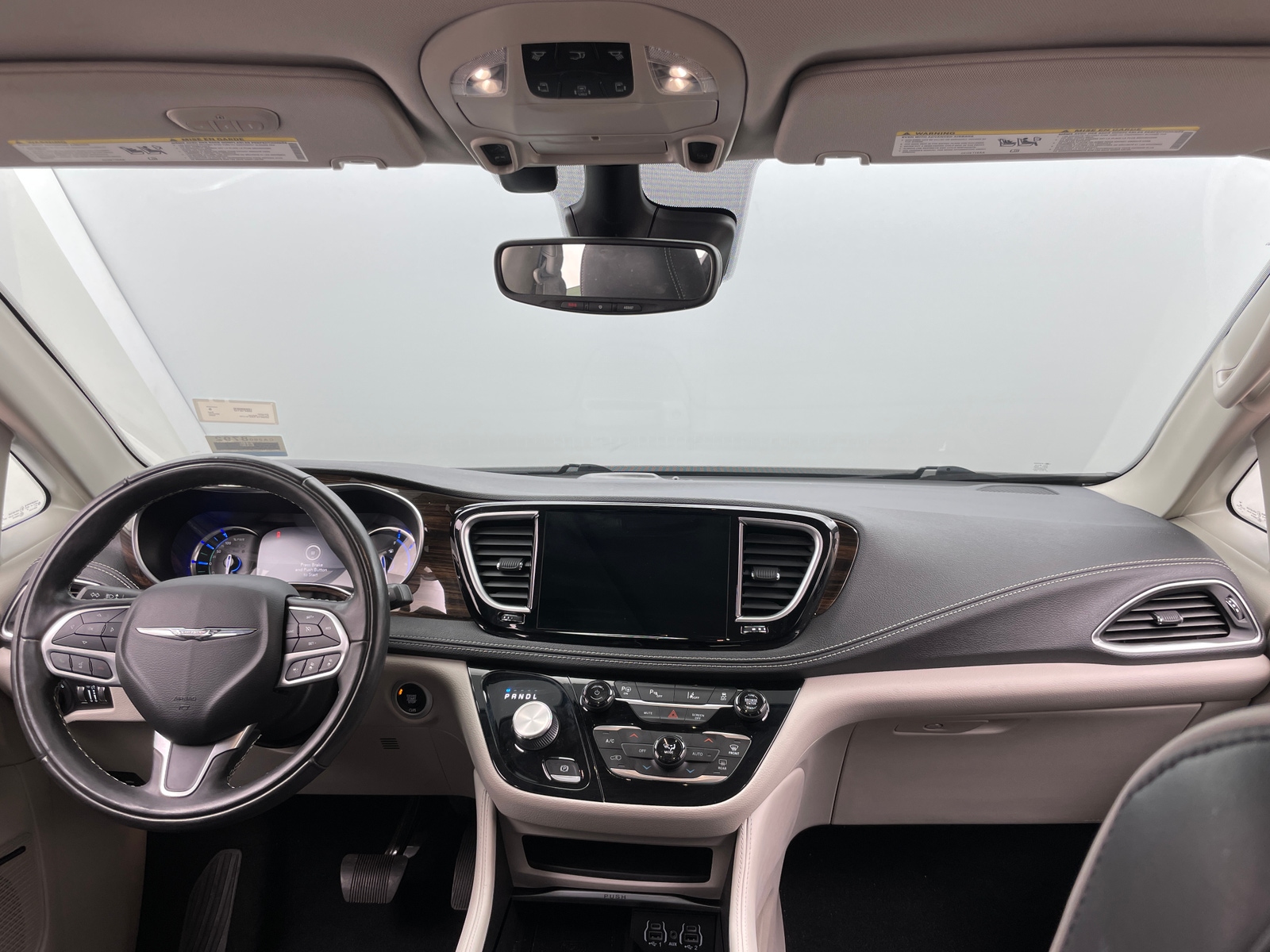Thumbnail: 2022 Chrysler Pacifica - 2