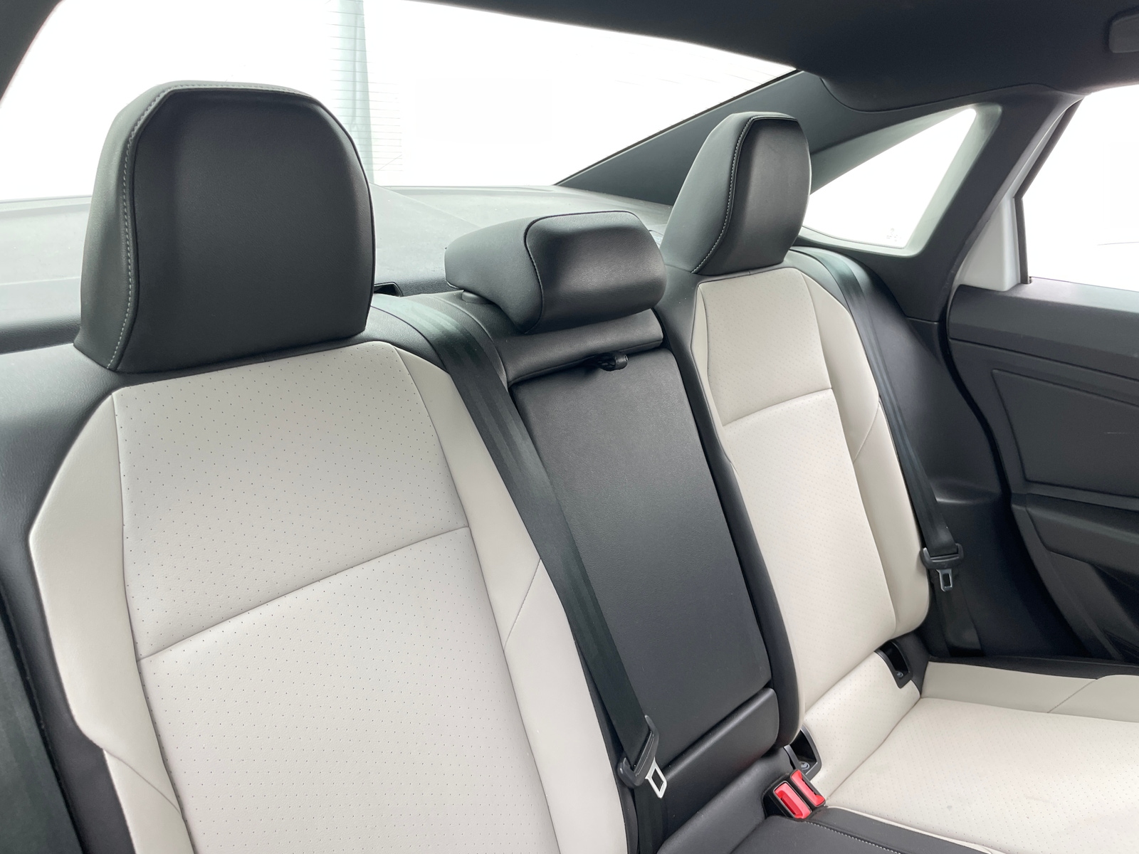 Thumbnail: 2019 Volkswagen Jetta - 5