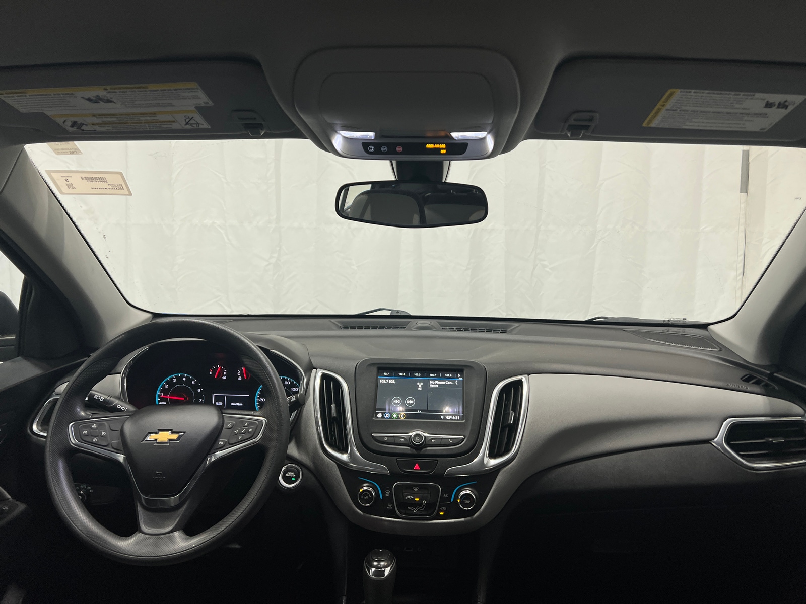 Thumbnail: 2019 Chevrolet Equinox - 3