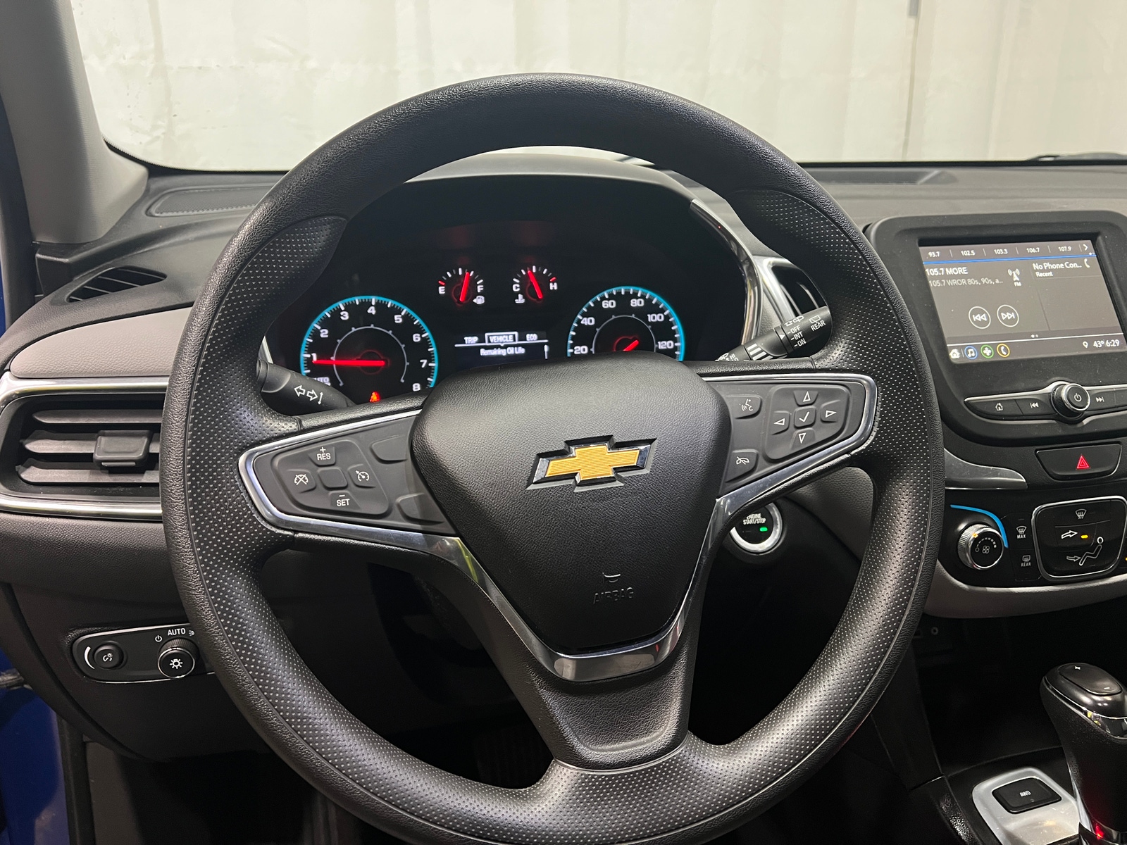 Thumbnail: 2019 Chevrolet Equinox - 5