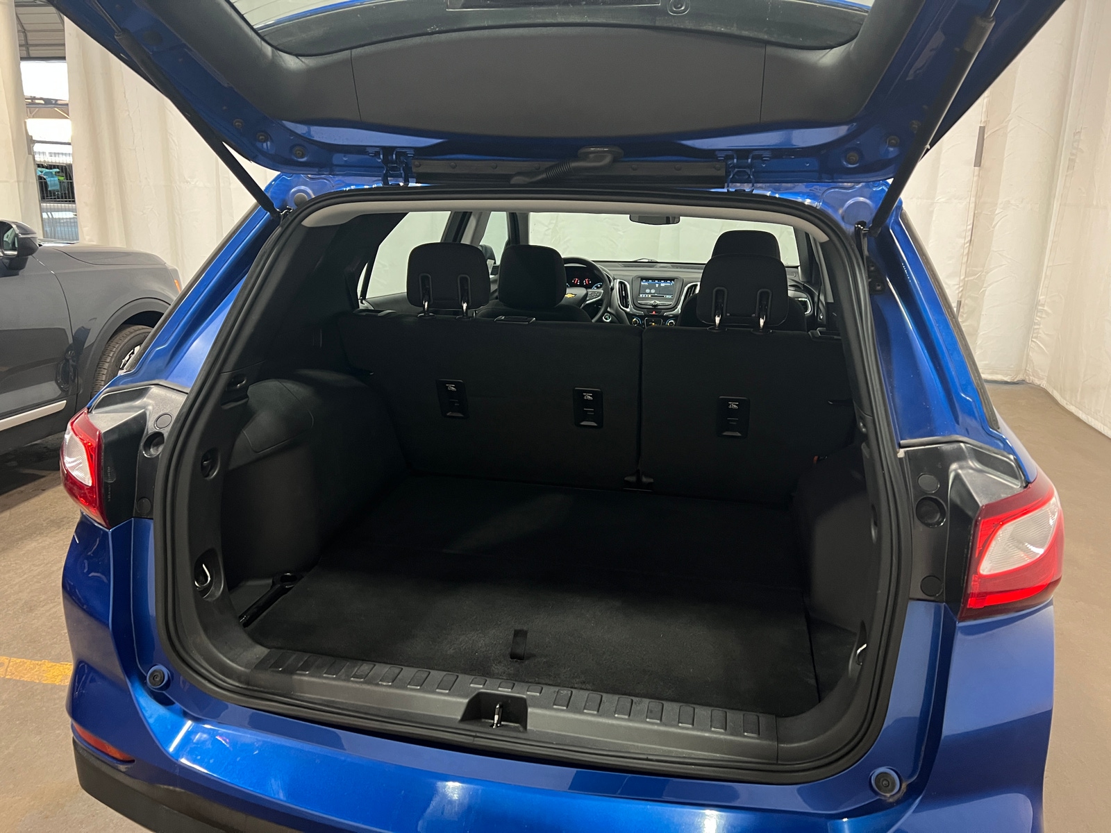 Thumbnail: 2019 Chevrolet Equinox - 7