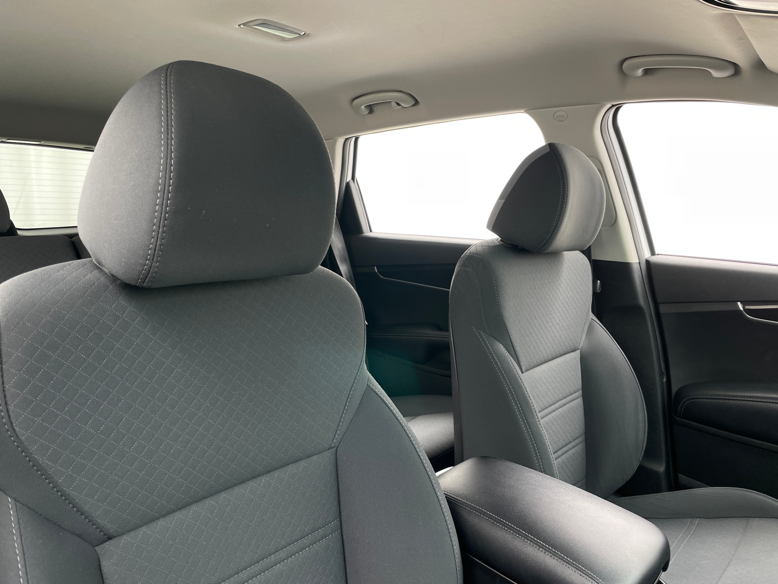 Thumbnail: 2019 Kia Sorento - 2