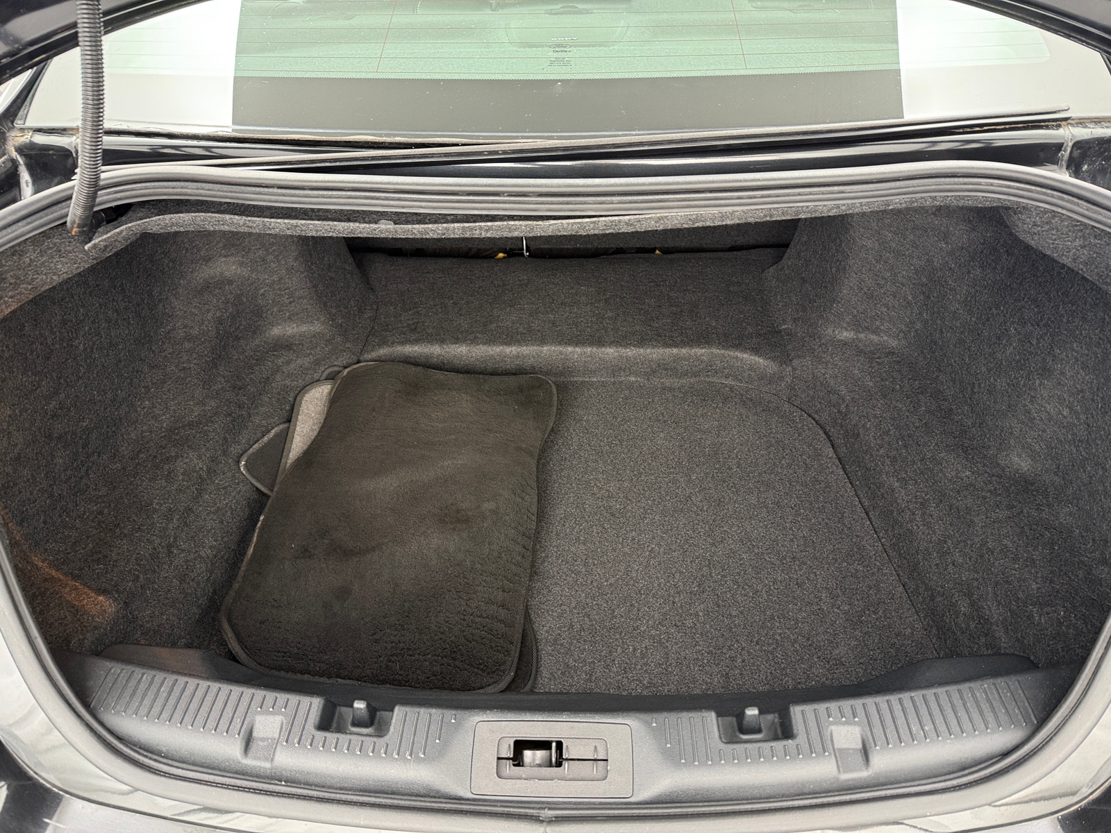 Thumbnail: 2015 Ford Taurus - 6
