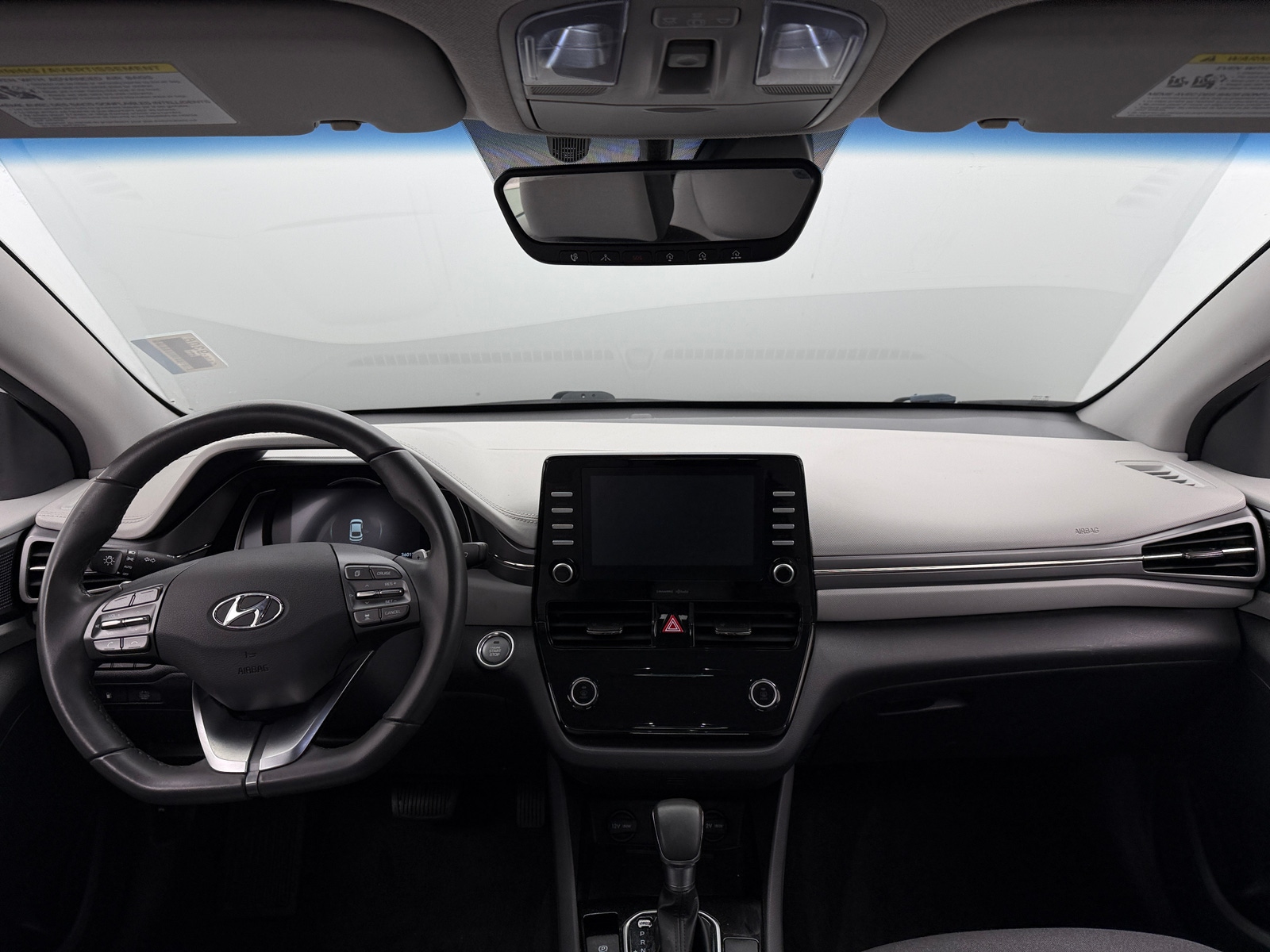 Thumbnail: 2020 Hyundai Ioniq - 3