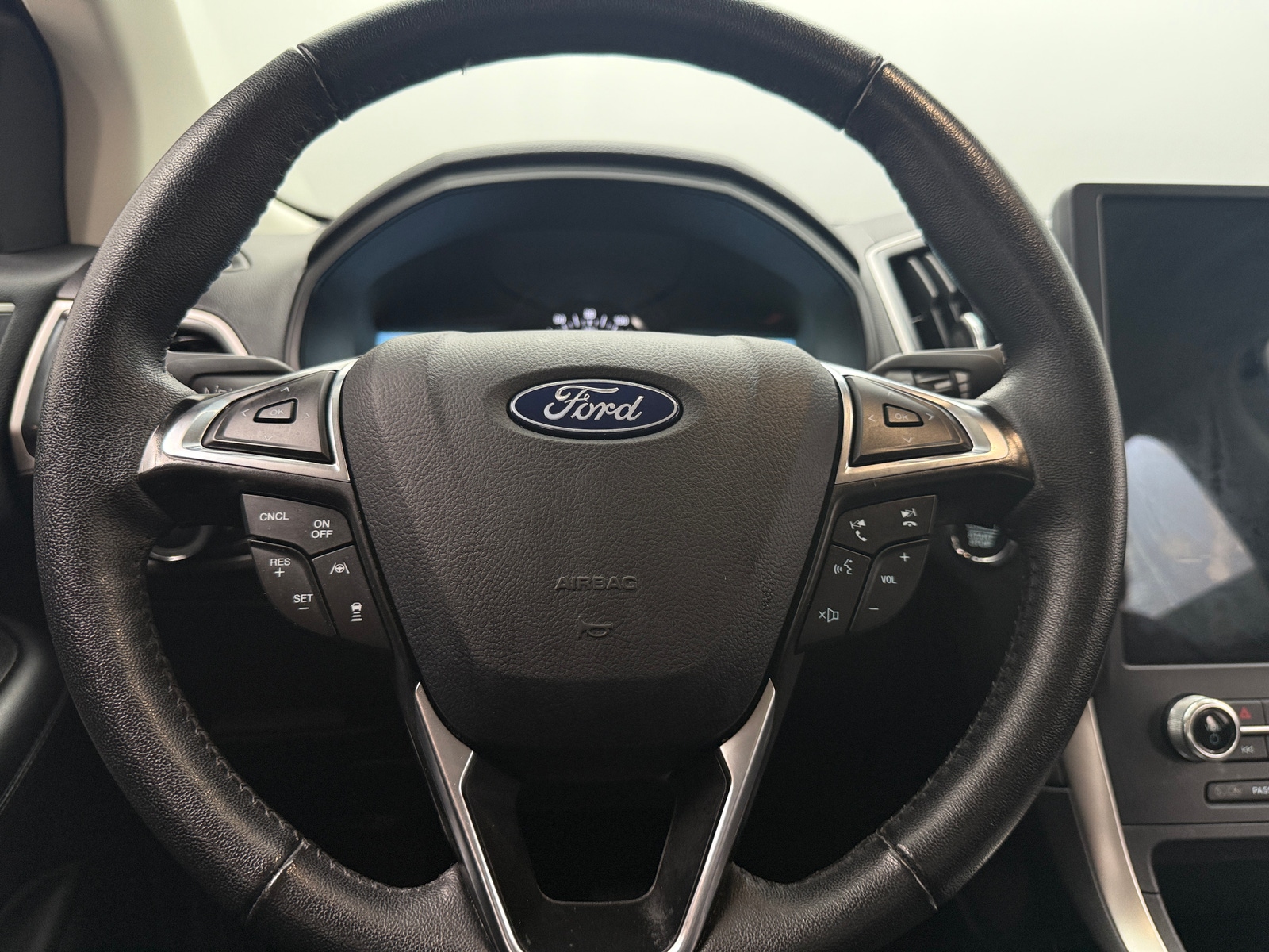 Thumbnail: 2024 Ford Edge - 4