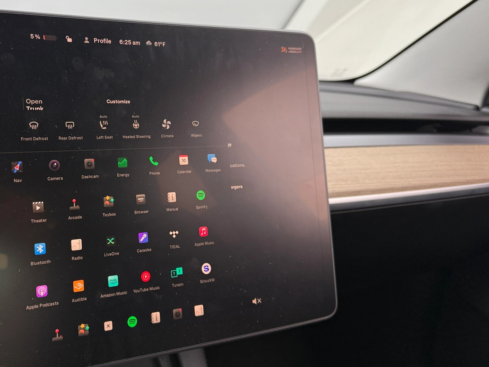 Thumbnail: 2021 Tesla Model 3 - 3