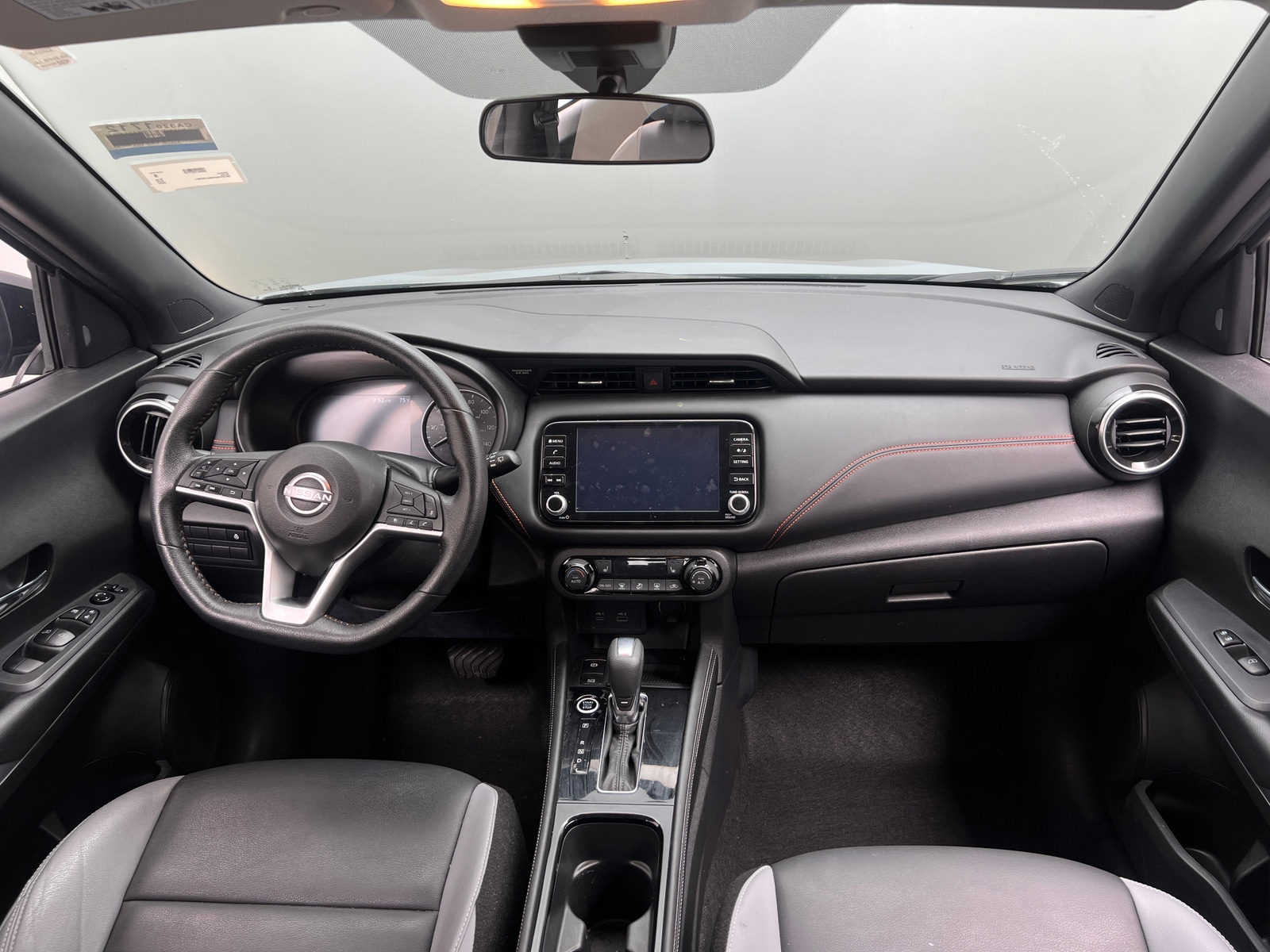 Thumbnail: 2022 Nissan Kicks - 3