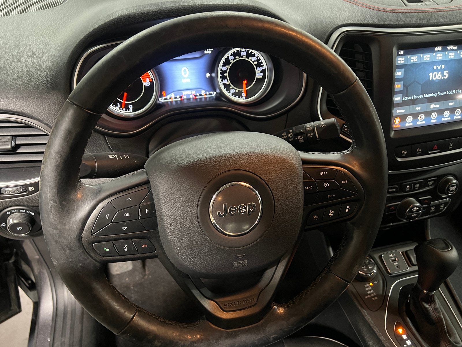 Thumbnail: 2021 Jeep Cherokee - 5