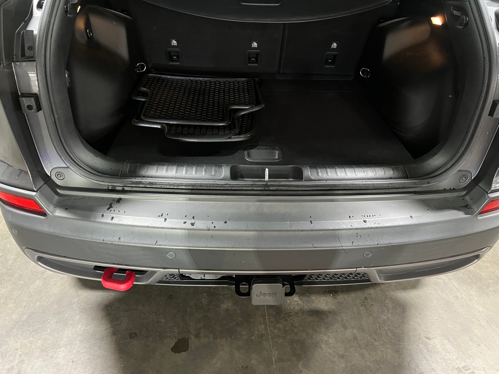 Thumbnail: 2021 Jeep Cherokee - 7