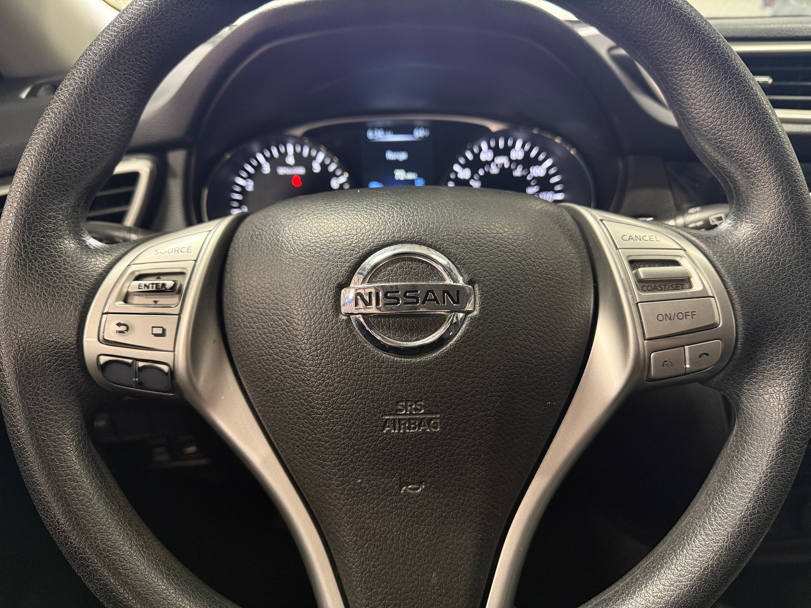 Thumbnail: 2016 Nissan Rogue - 5