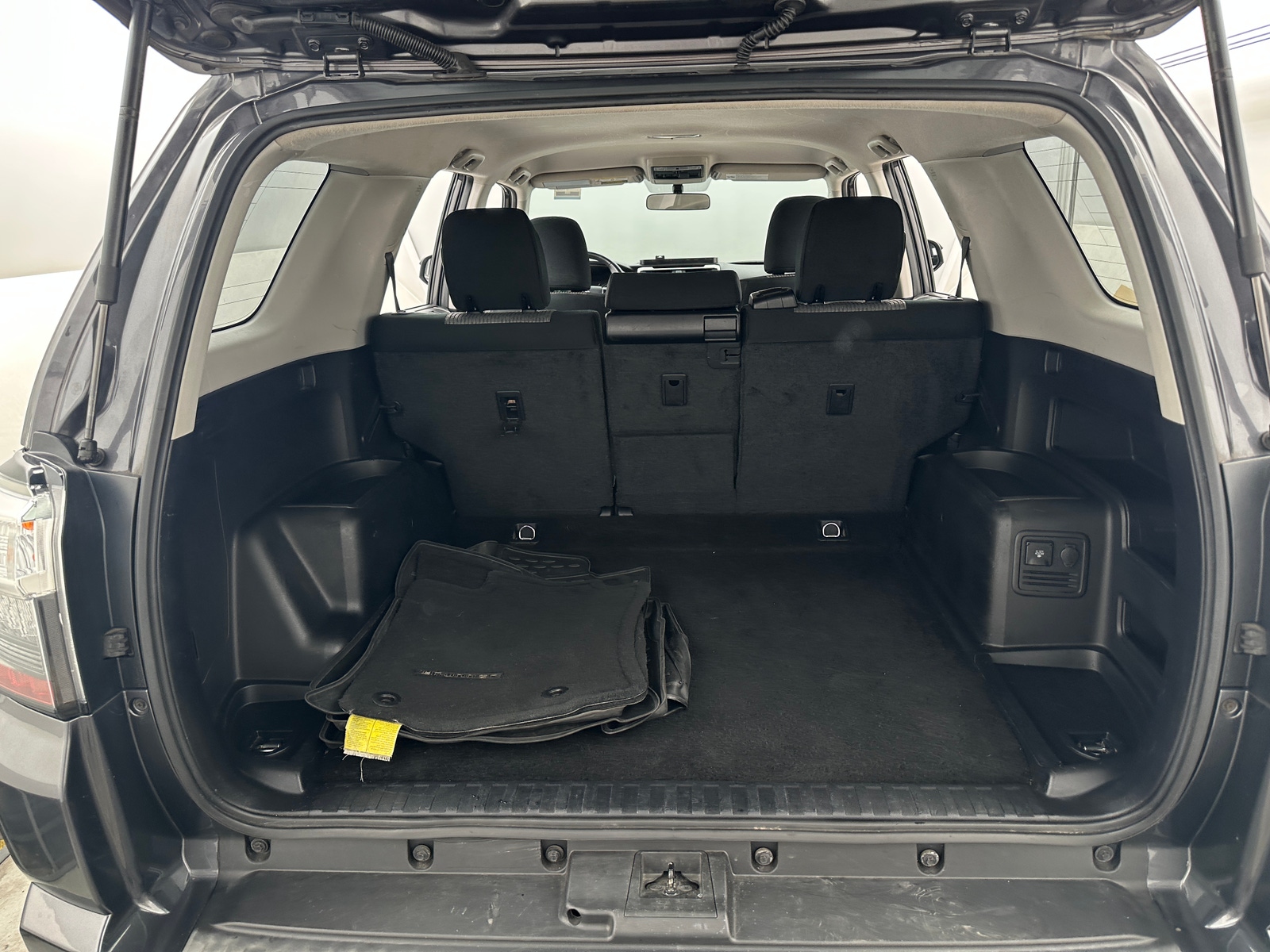 Thumbnail: 2019 Toyota 4Runner - 7