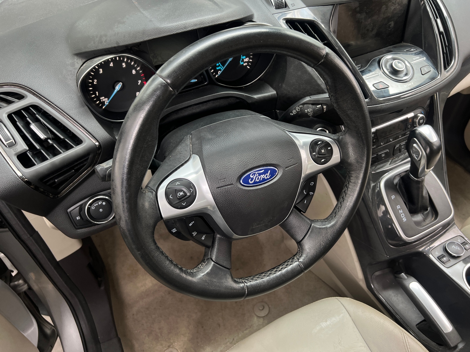 Thumbnail: 2014 Ford Escape - 4