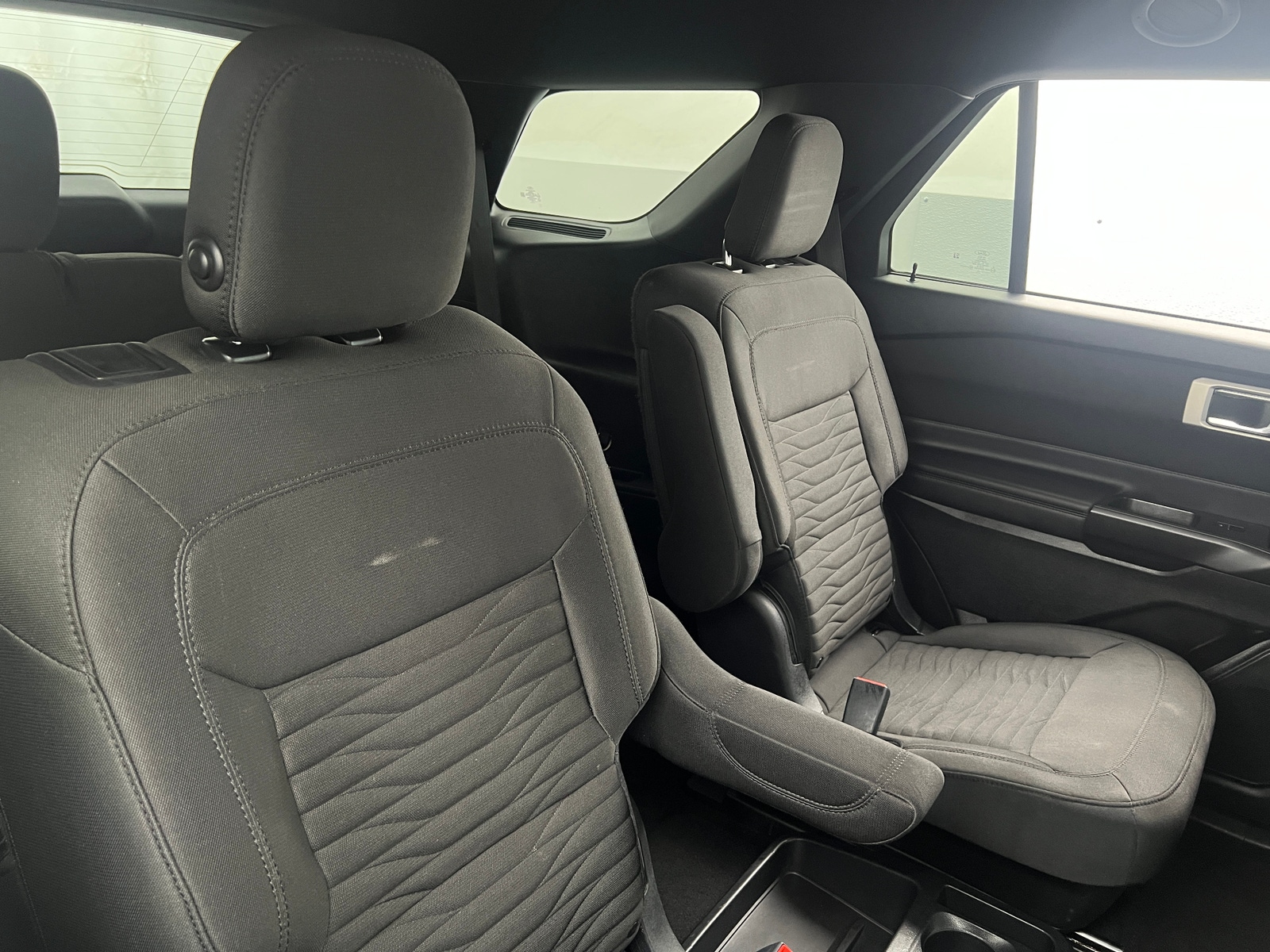 Thumbnail: 2020 Ford Explorer - 6