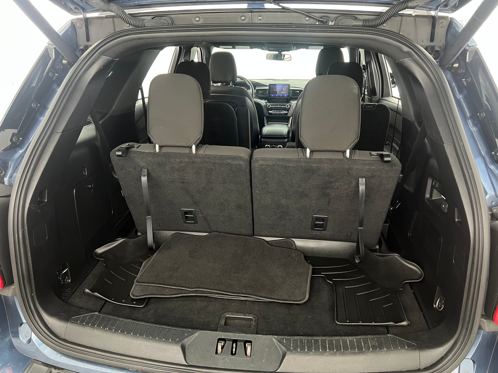 Thumbnail: 2020 Ford Explorer - 7