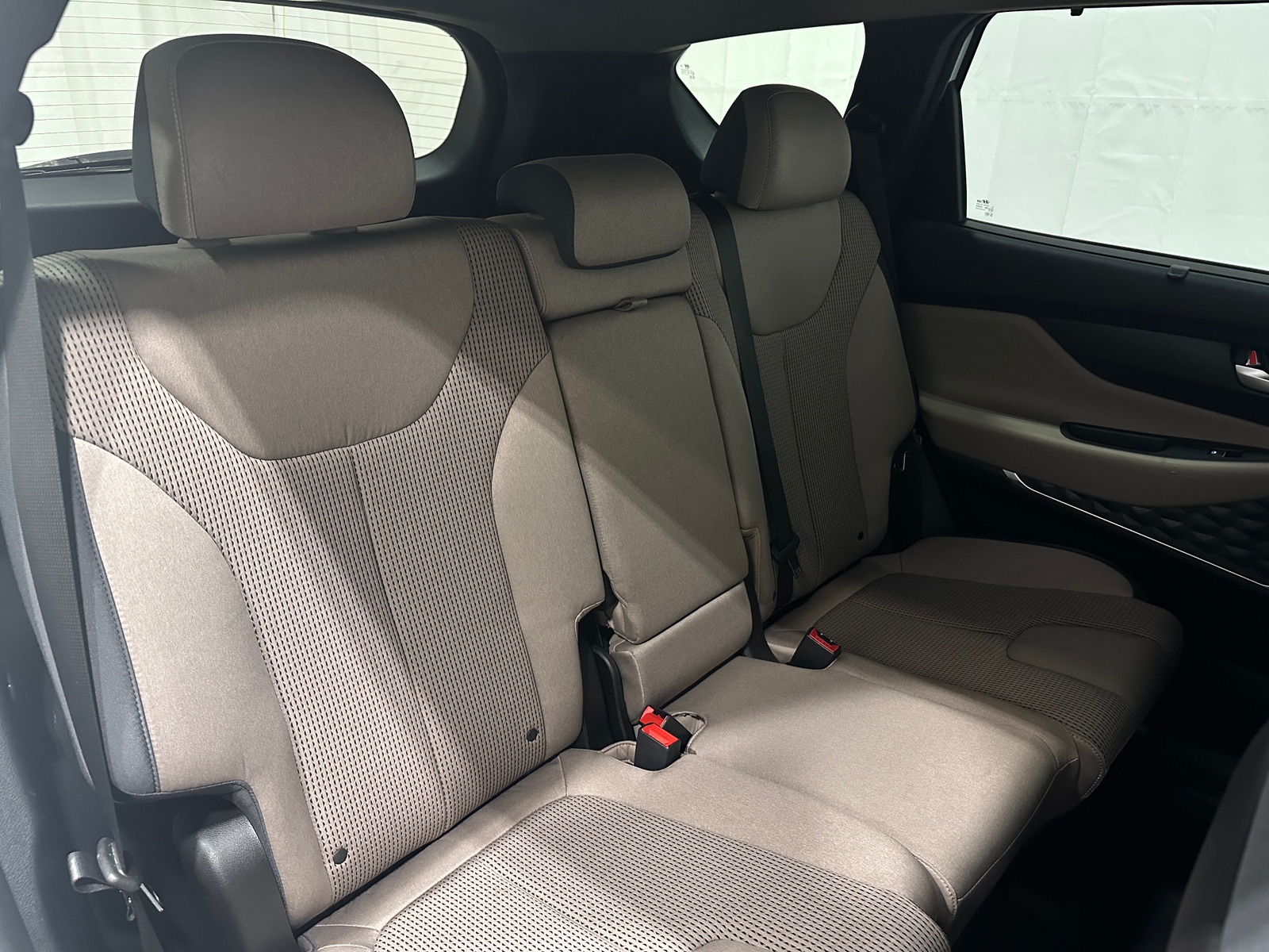 Thumbnail: 2019 Hyundai Santa Fe - 6