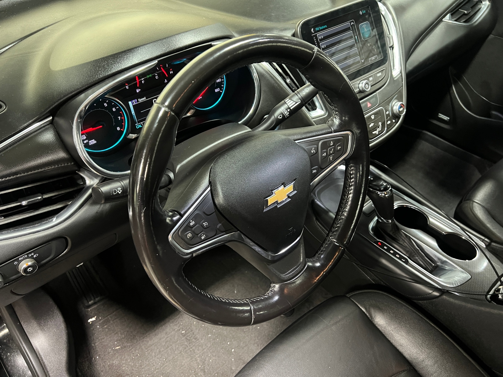Thumbnail: 2018 Chevrolet Malibu - 4