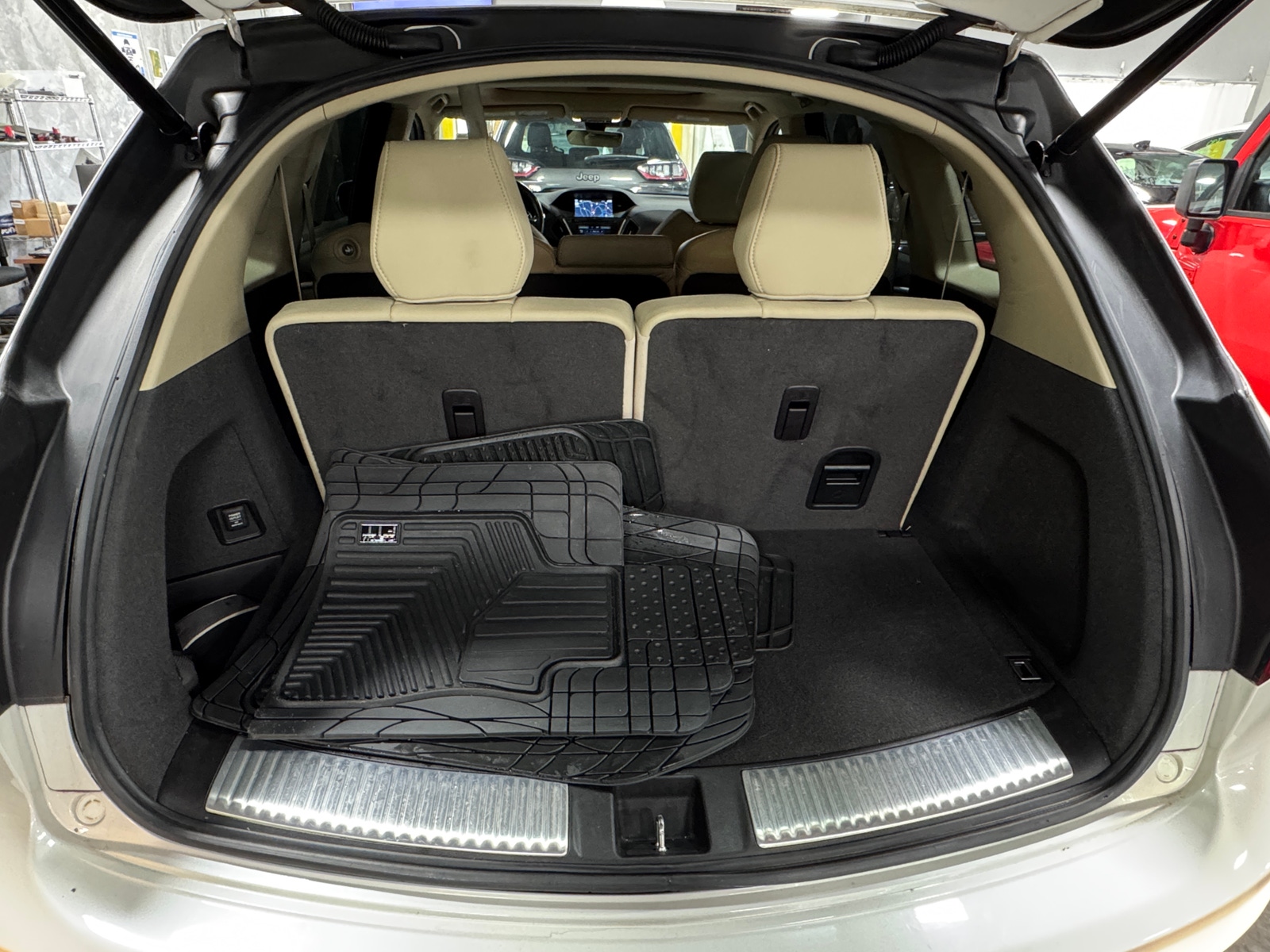 Thumbnail: 2016 Acura MDX - 6