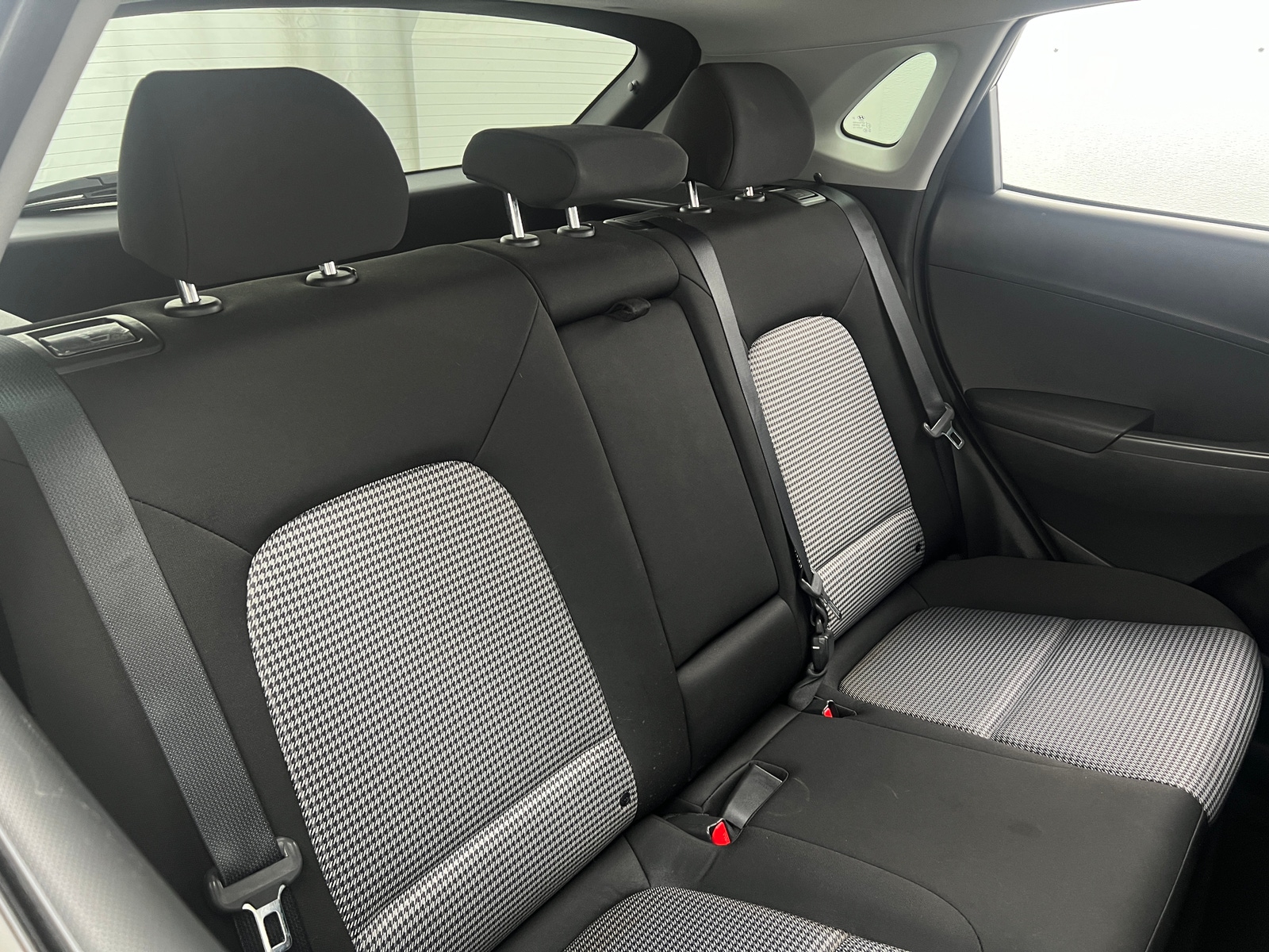 Thumbnail: 2021 Hyundai Kona - 6