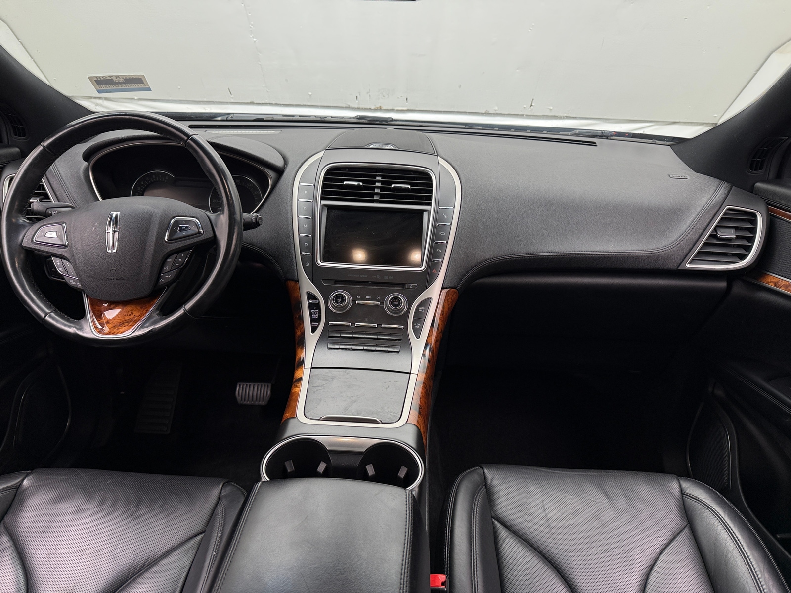 Thumbnail: 2017 Lincoln MKX - 2