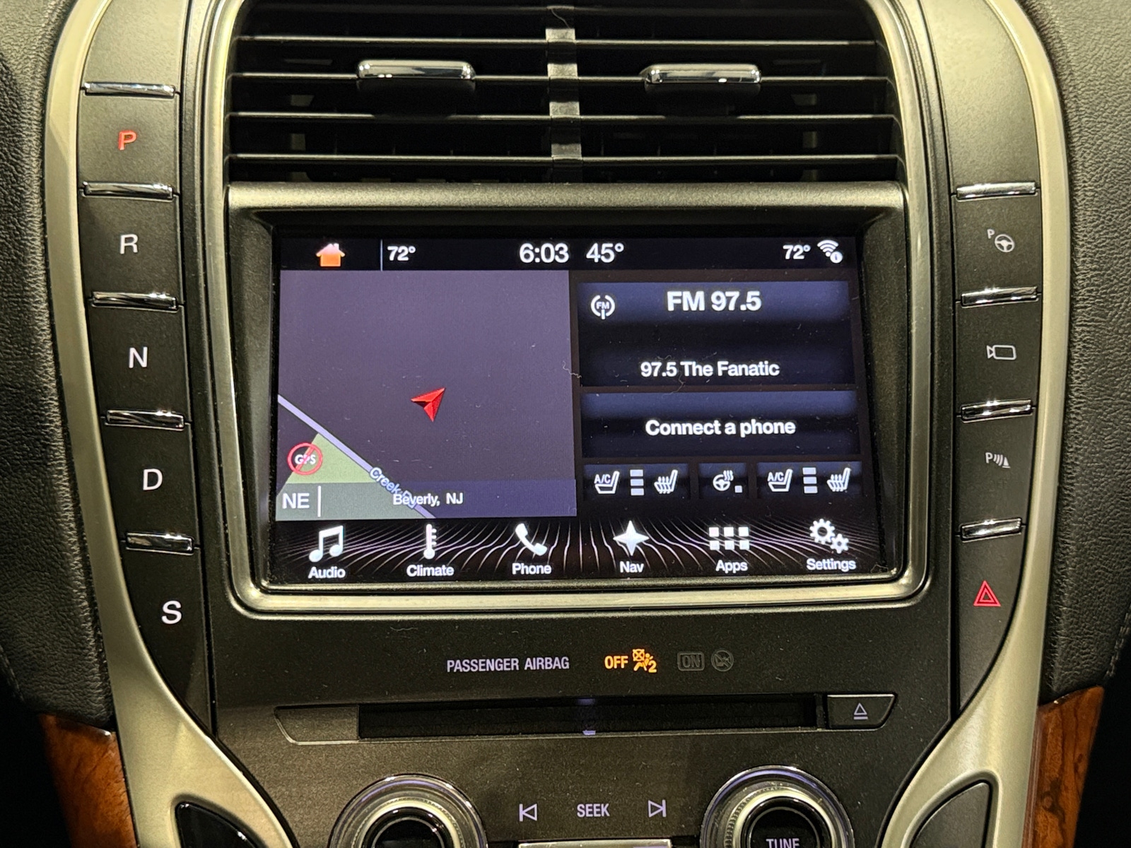 Thumbnail: 2017 Lincoln MKX - 3
