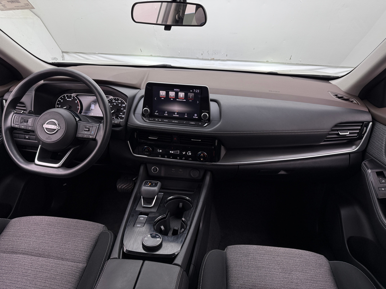 Thumbnail: 2022 Nissan Rogue - 3
