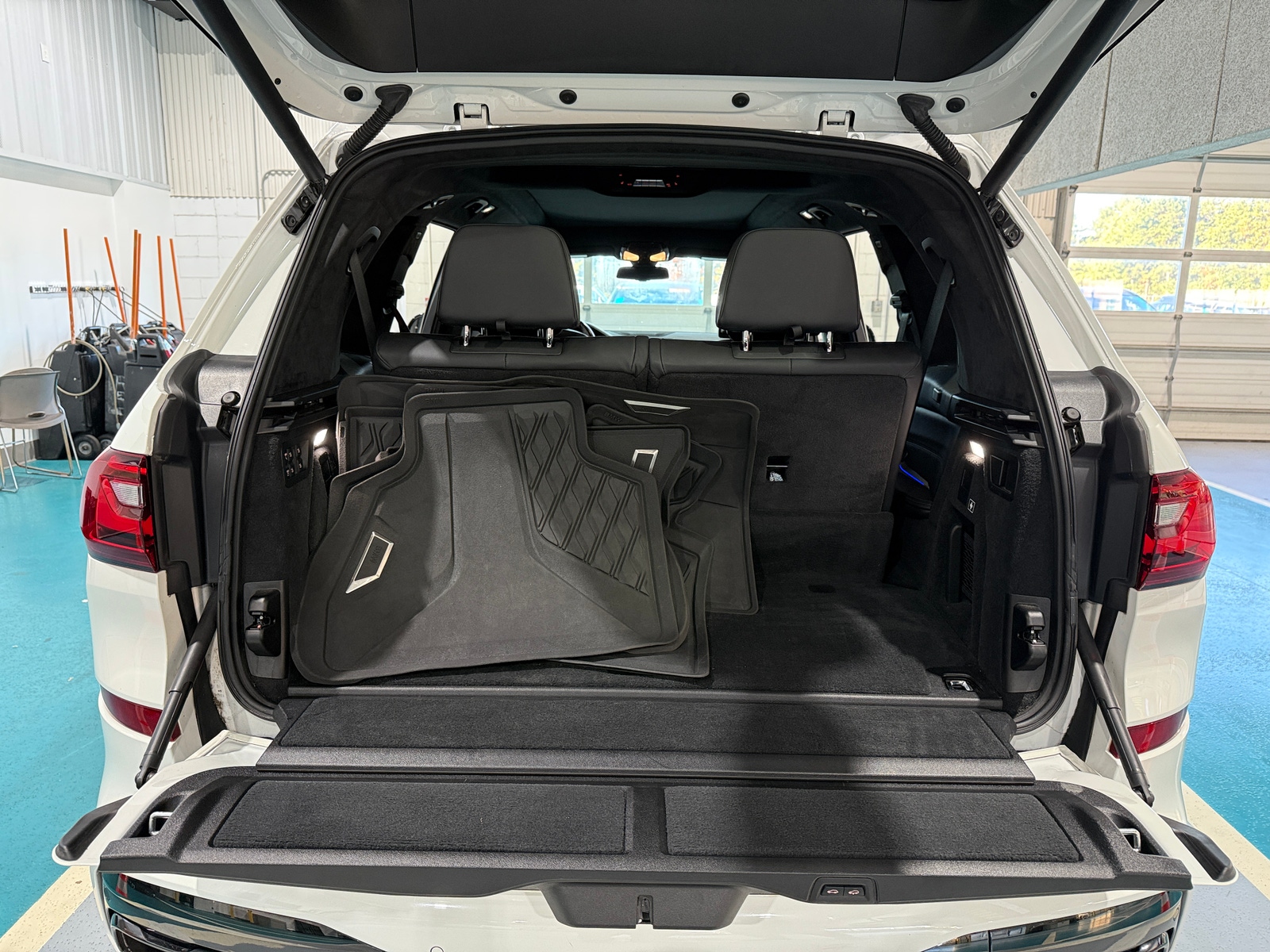 Thumbnail: 2020 BMW X7 - 6