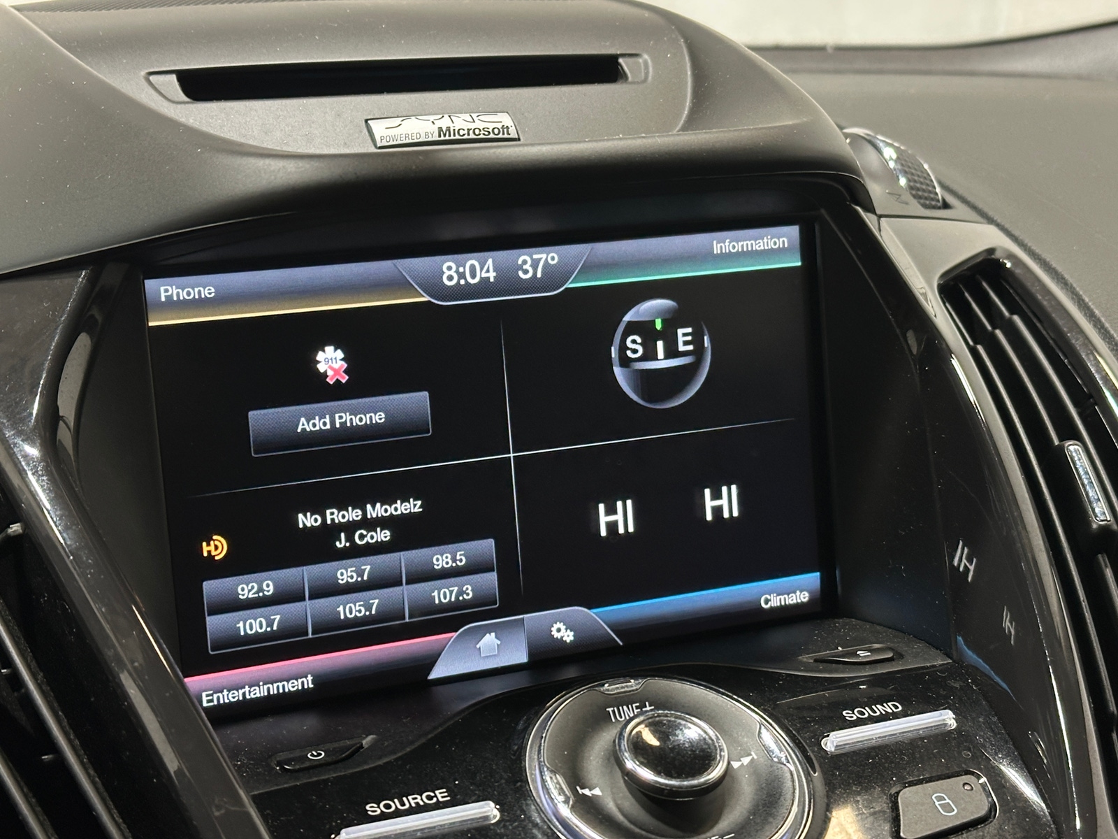 Thumbnail: 2015 Ford Escape - 3