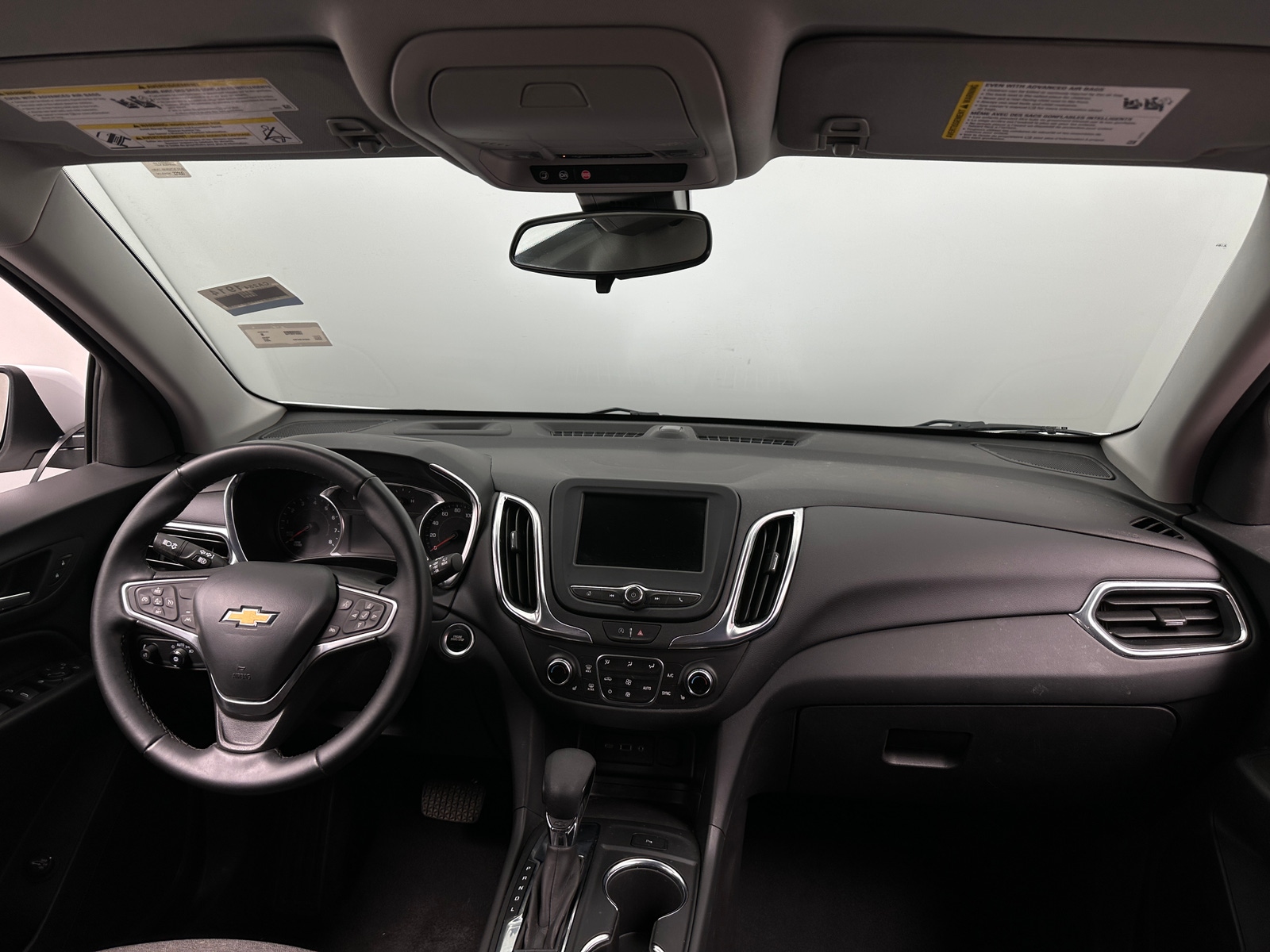 Thumbnail: 2023 Chevrolet Equinox - 3