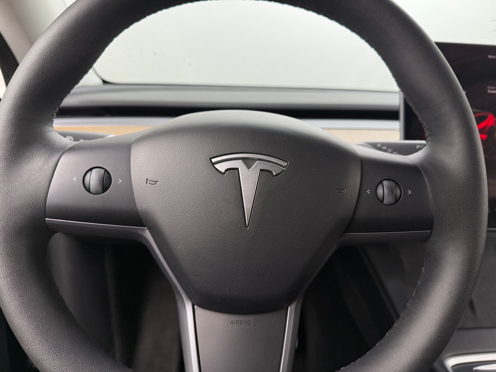 Thumbnail: 2022 Tesla Model Y - 4