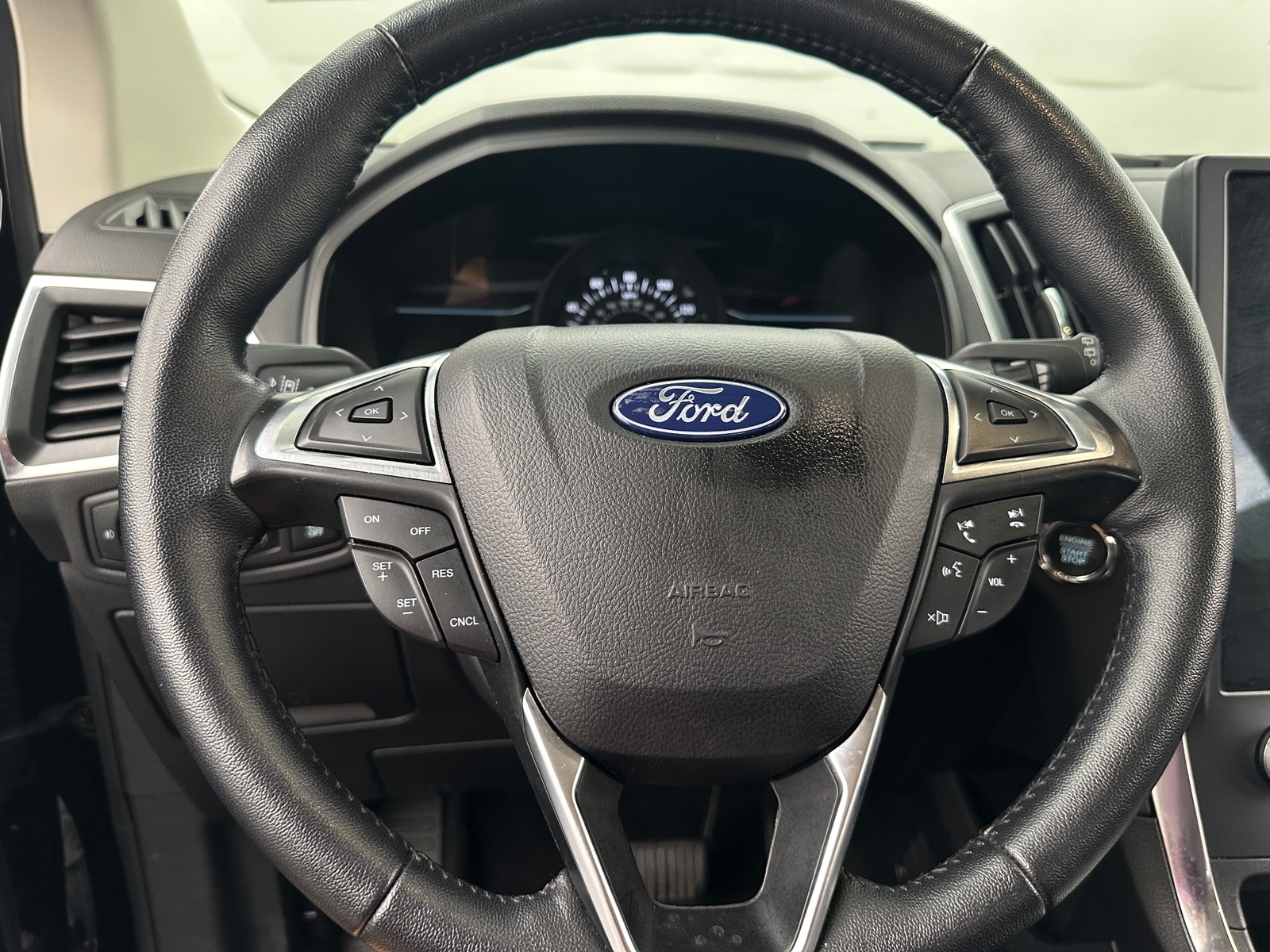 Thumbnail: 2024 Ford Edge - 4