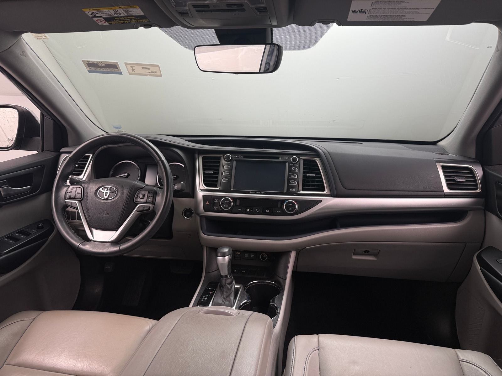 Thumbnail: 2018 Toyota Highlander - 2