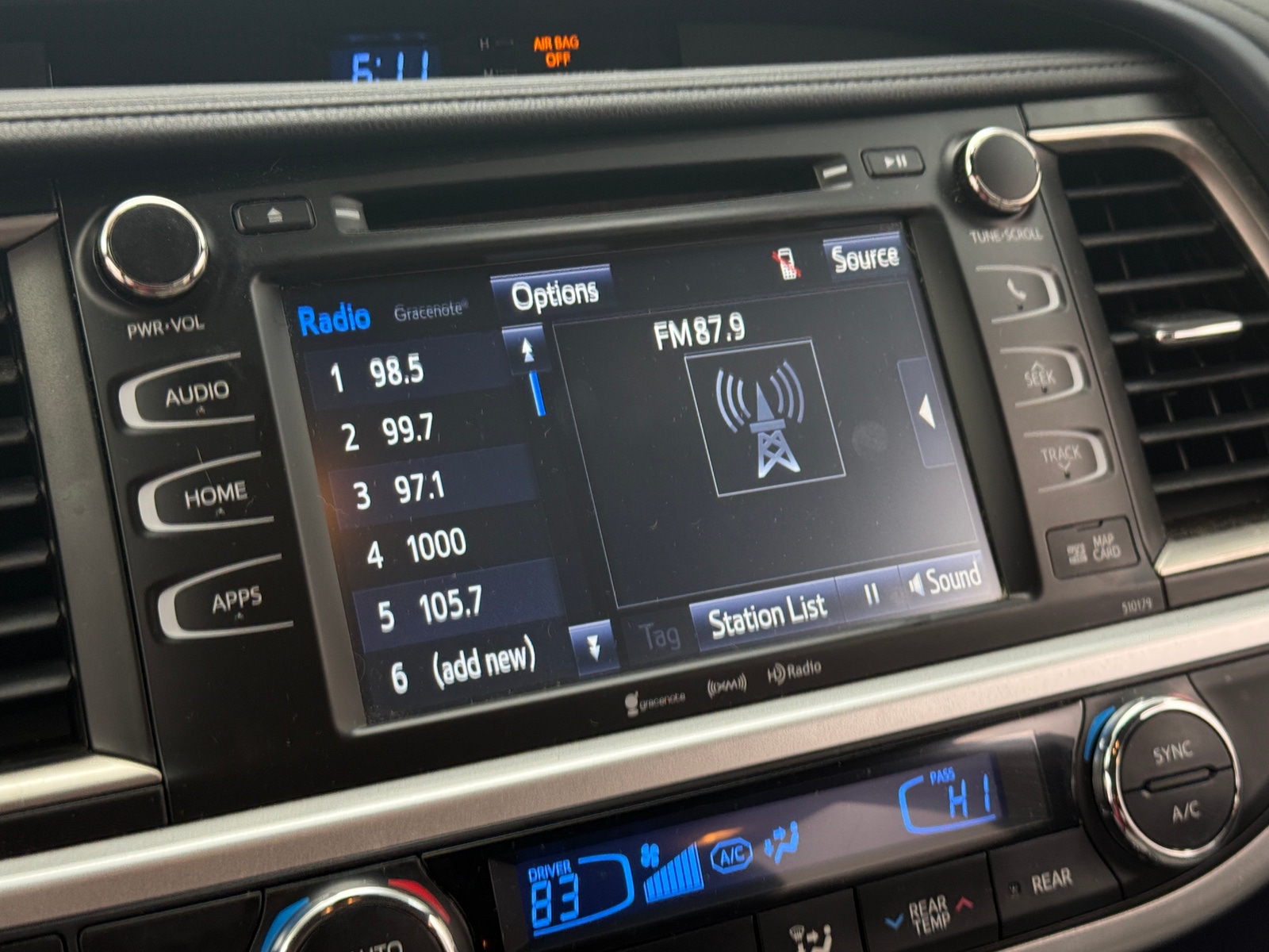 Thumbnail: 2018 Toyota Highlander - 3