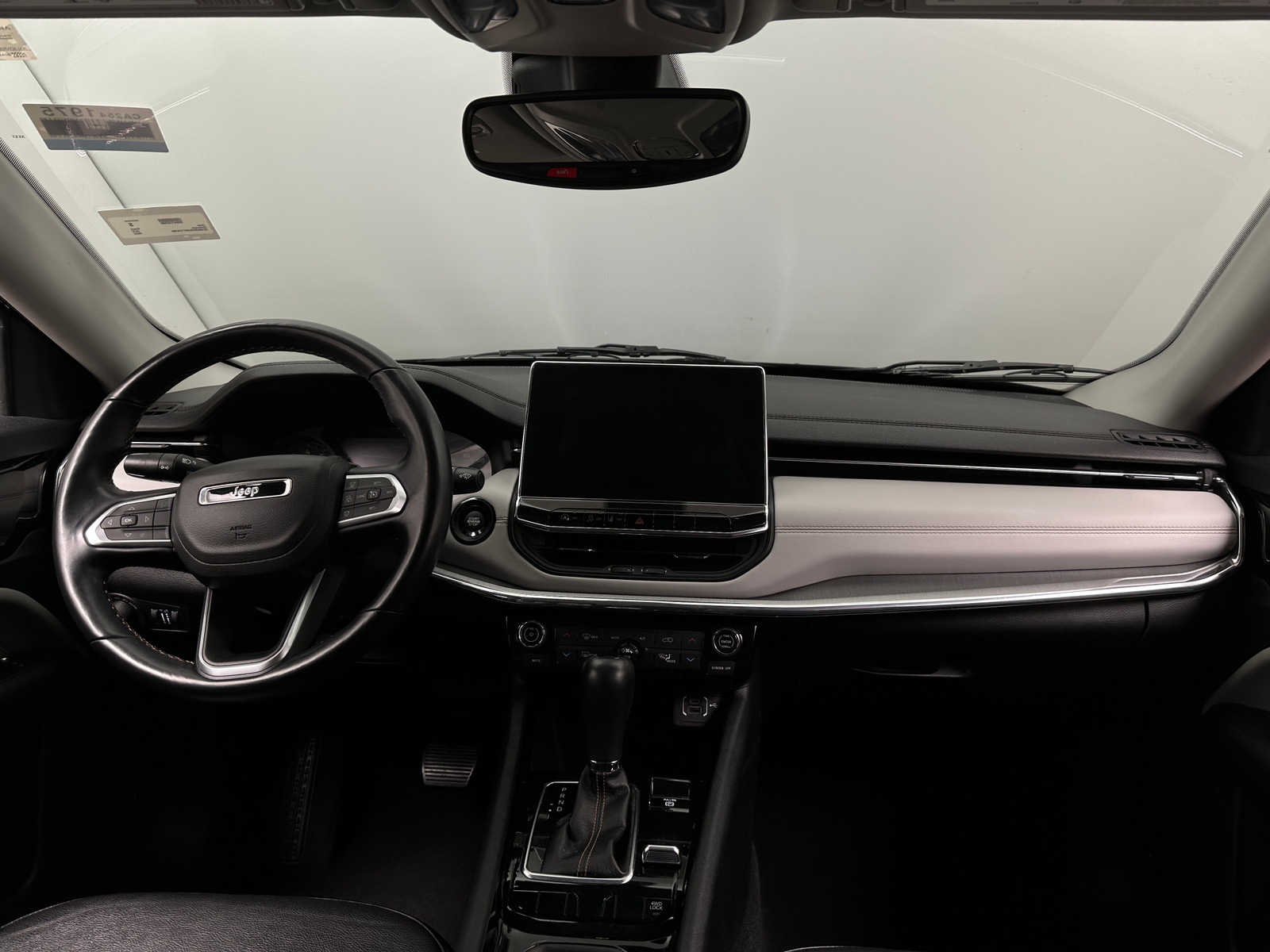 Thumbnail: 2022 Jeep Compass - 2