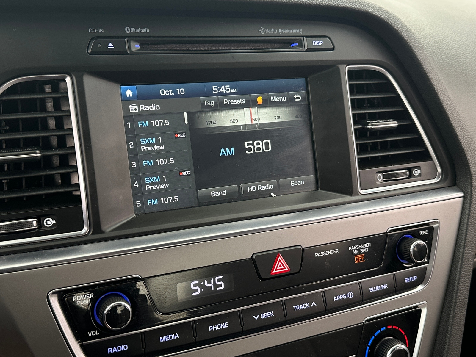Thumbnail: 2017 Hyundai Sonata - 4