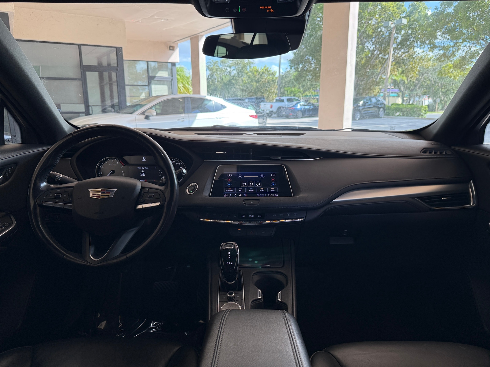 Thumbnail: 2023 Cadillac XT4 - 2