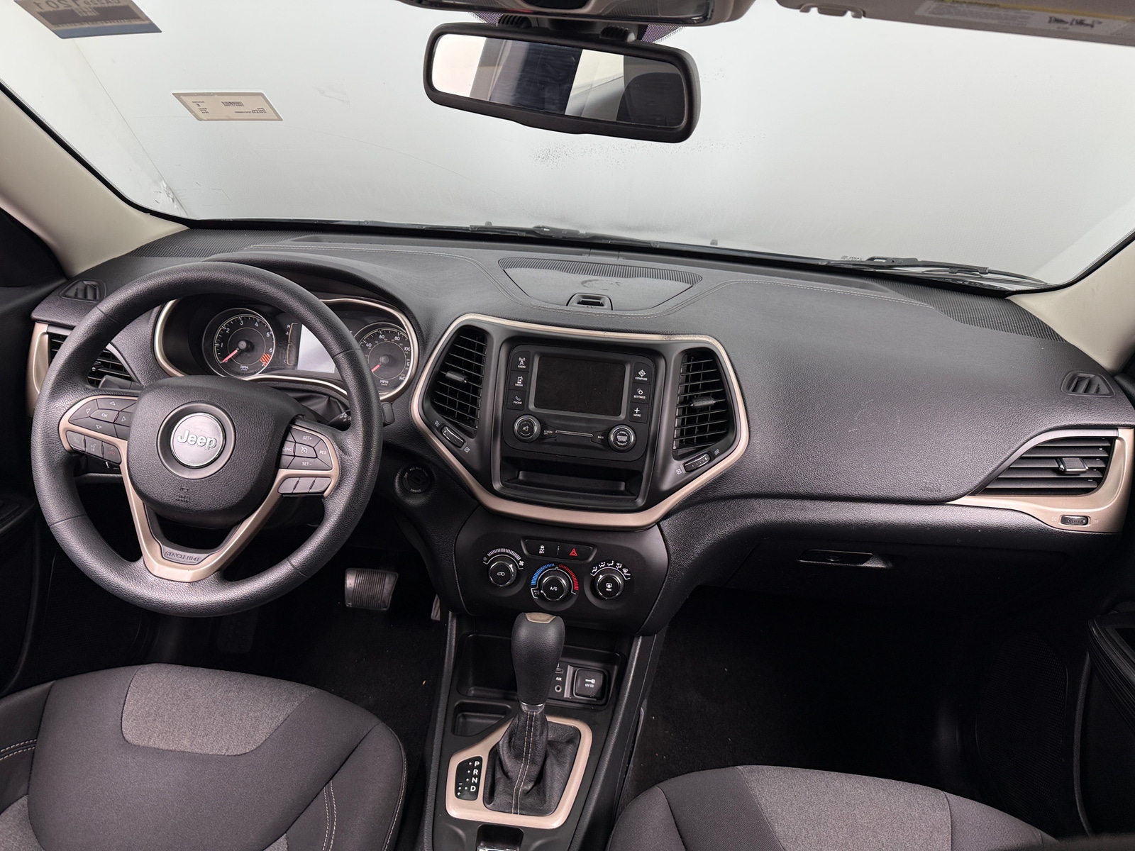 Thumbnail: 2014 Jeep Cherokee - 3