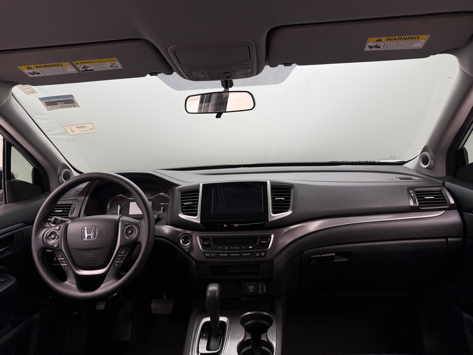 Thumbnail: 2017 Honda Pilot - 3