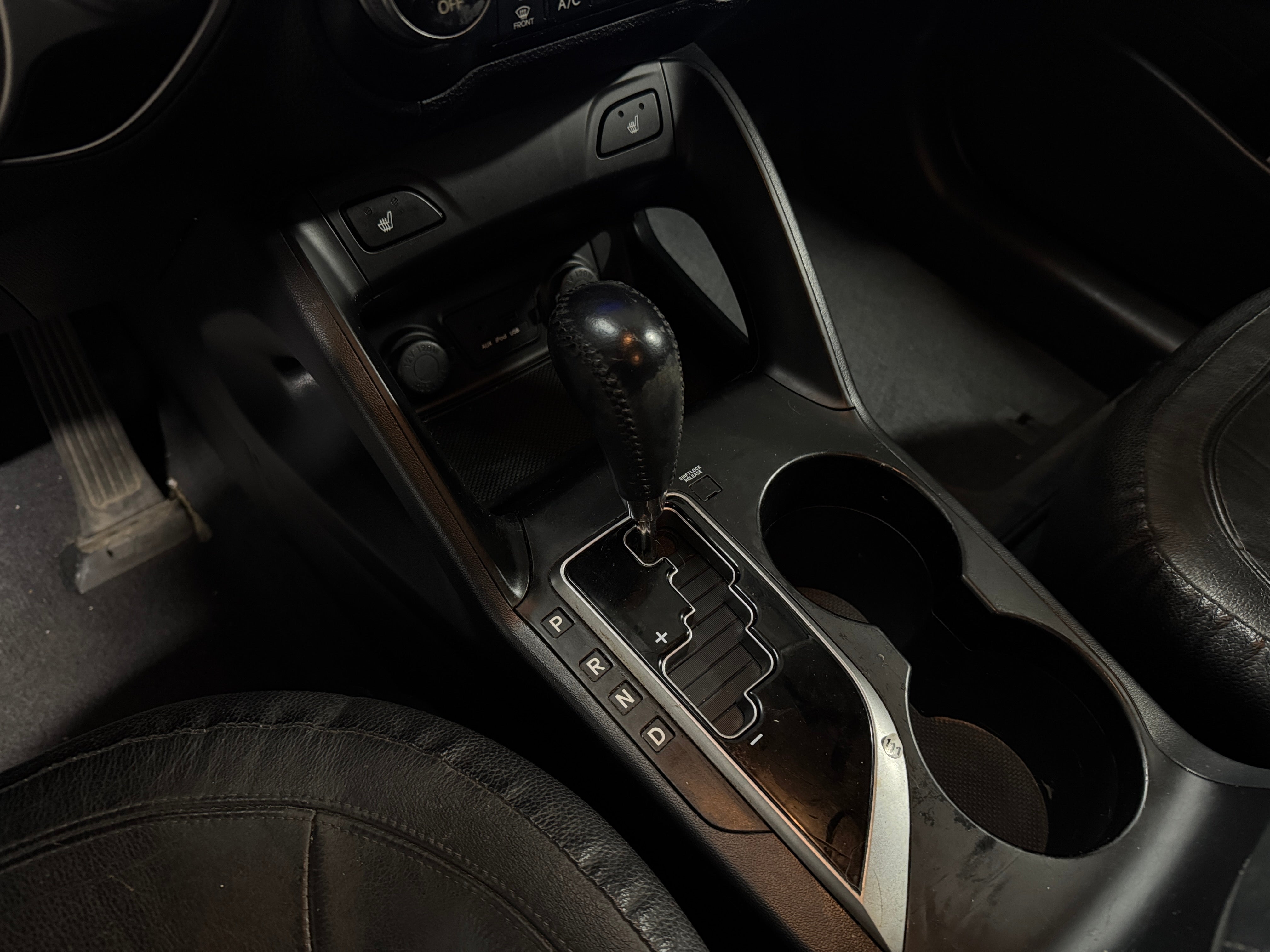 Used 2013 Hyundai Tucson Limited with VIN KM8JU3AC7DU694456 for sale in Oak Creek, WI